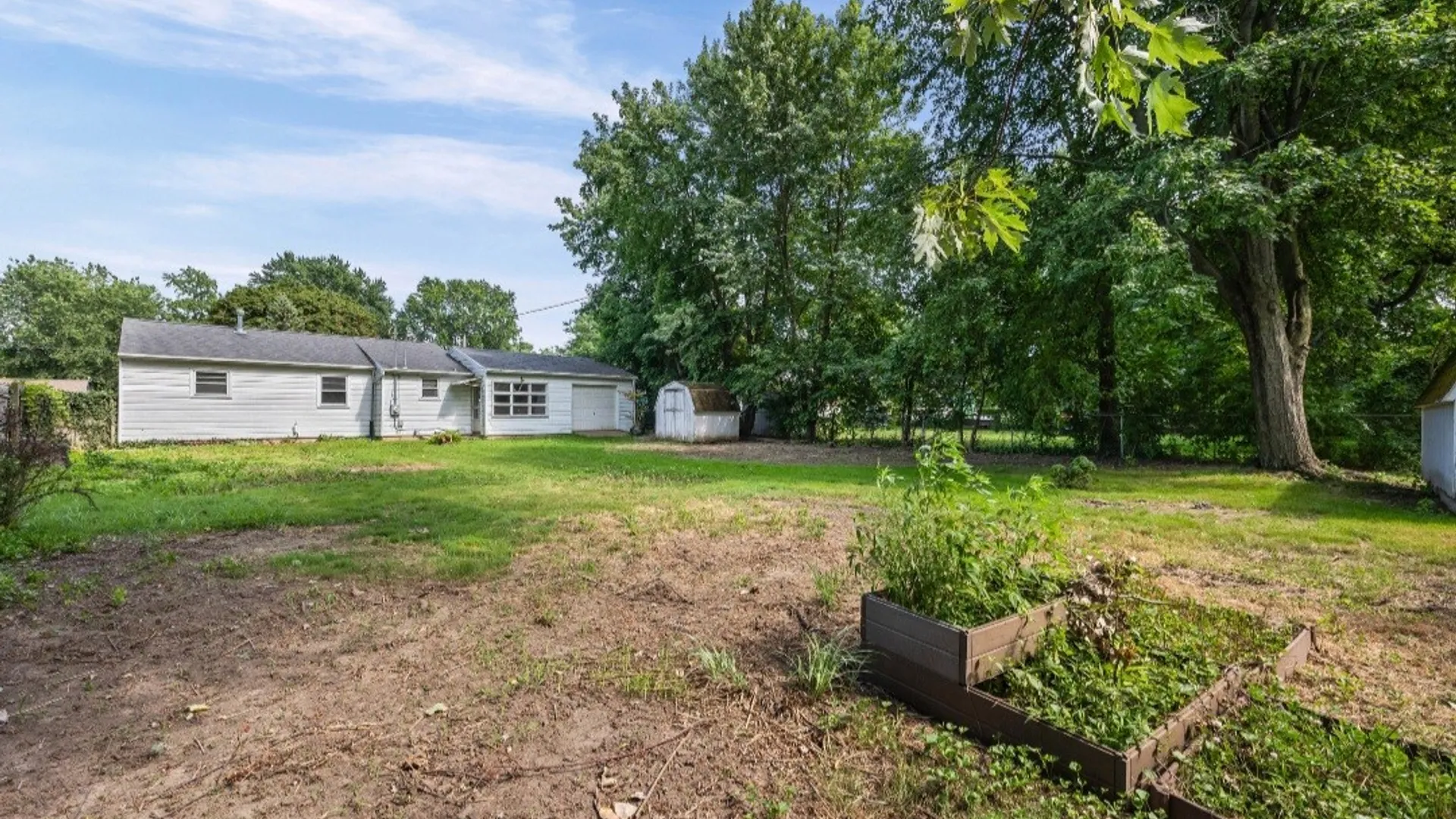 Property at 275 Biscayne Drive, Greece, NY 14612 19