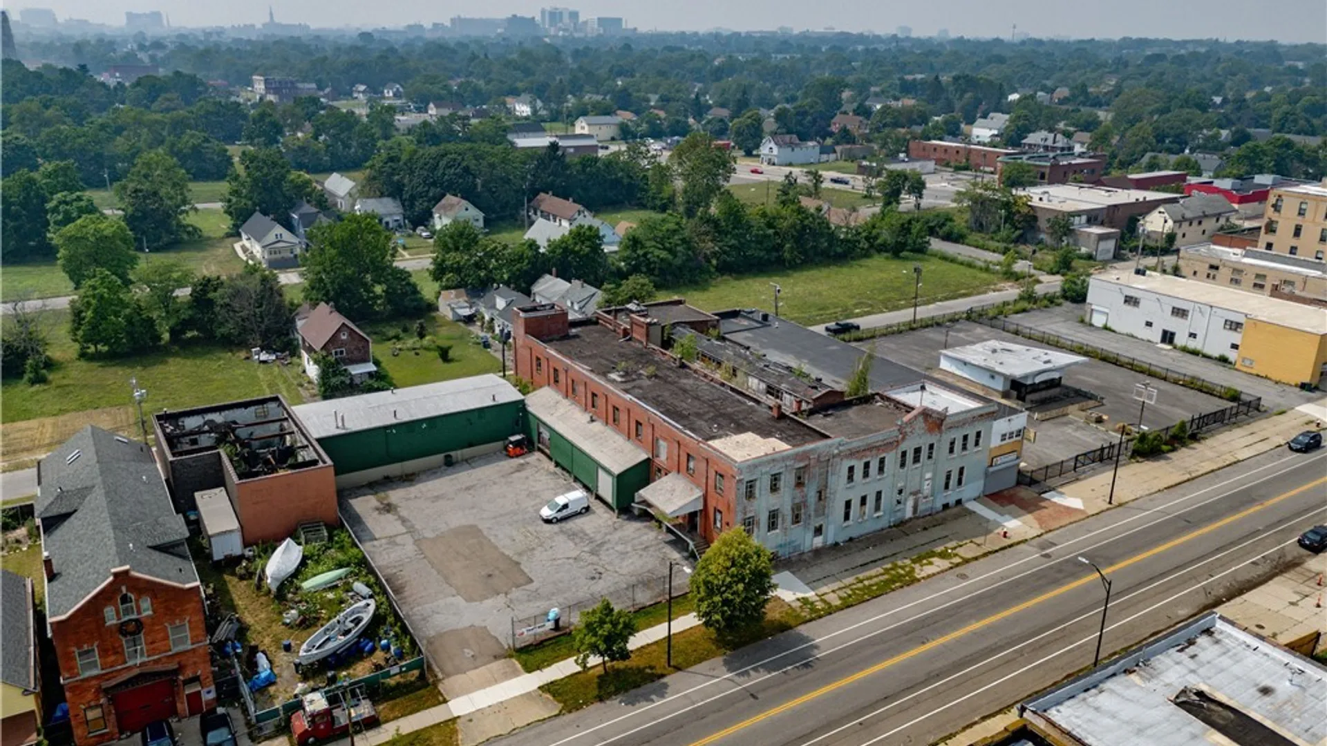 Property at 662 Fillmore Avenue, Buffalo, NY 14212 39