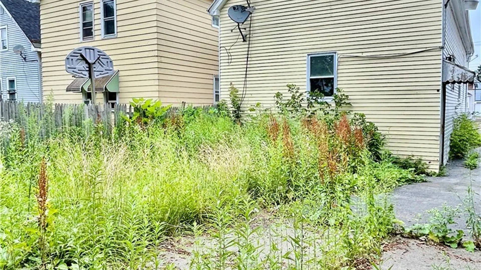 Property at 90 Theodore Street, Buffalo, NY 14211 22