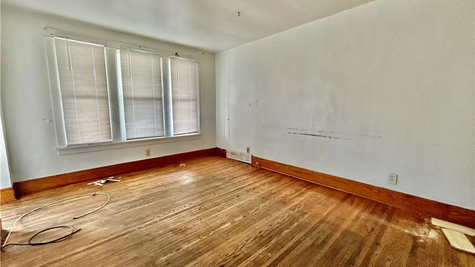 Property at 90 Theodore Street, Buffalo, NY 14211 5