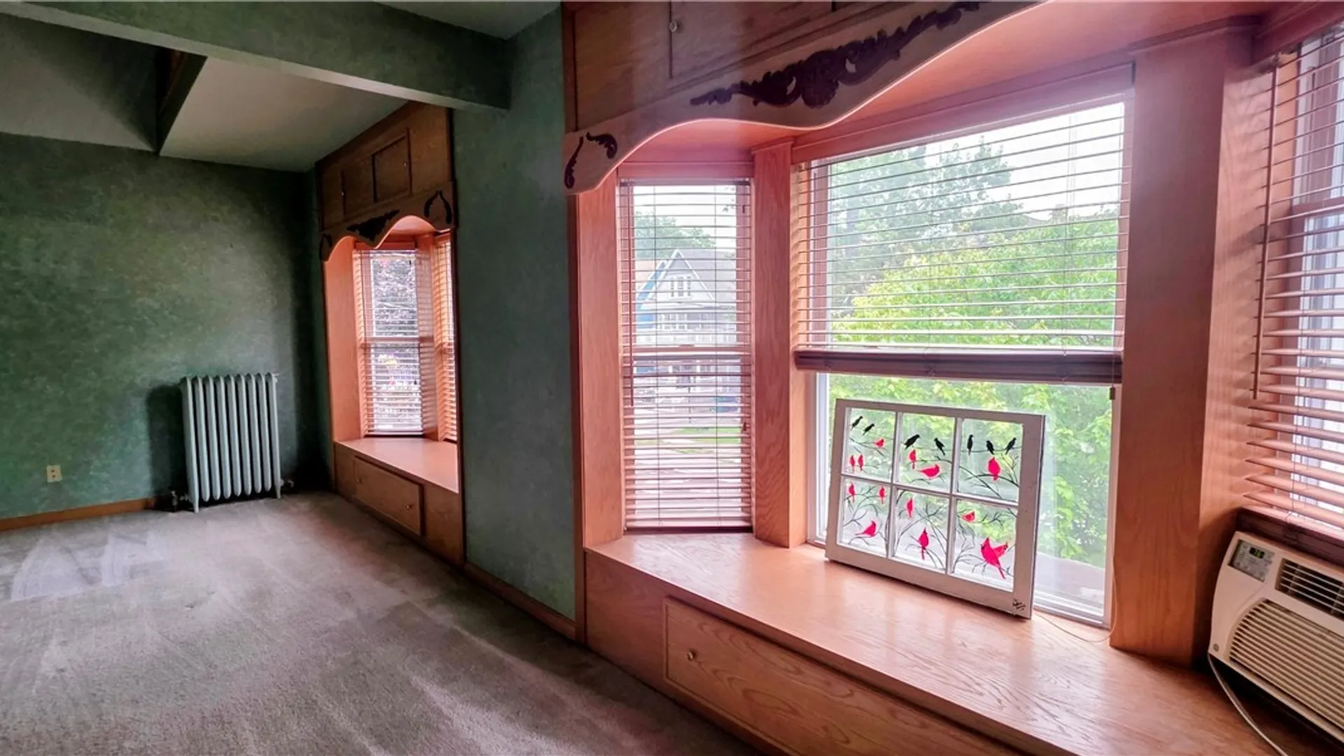 Property at 12 Seneca Parkside, Buffalo, NY 14210 16