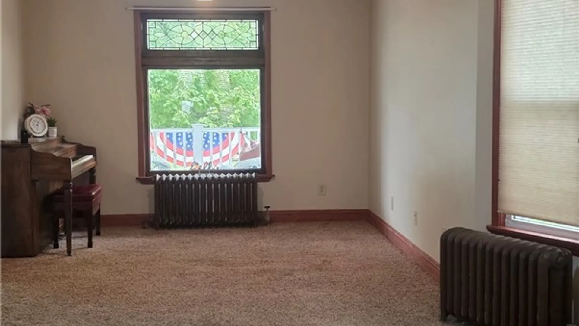Property at 12 Seneca Parkside, Buffalo, NY 14210 5