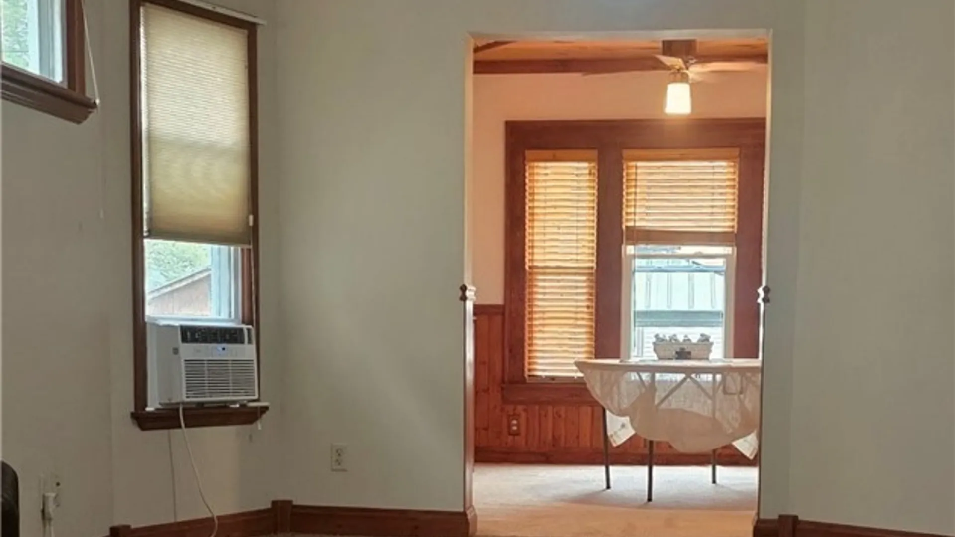 Property at 12 Seneca Parkside, Buffalo, NY 14210 6