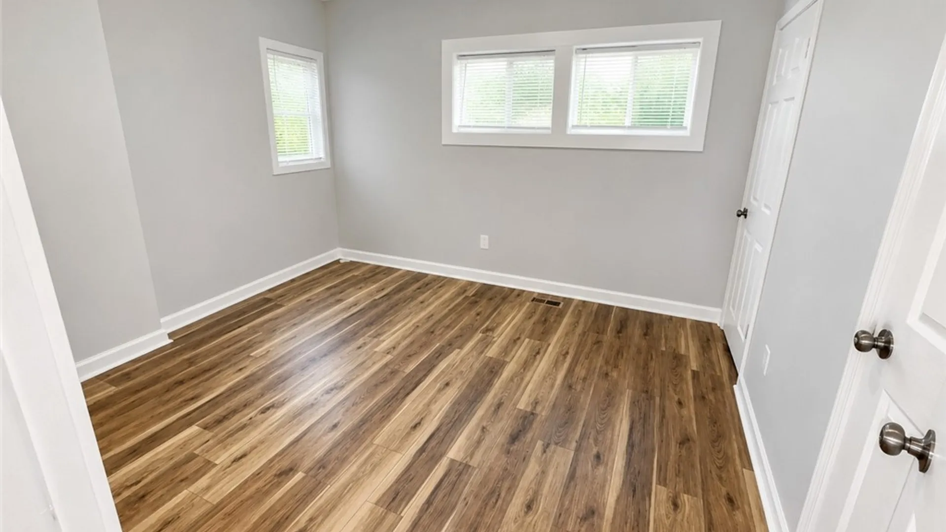 Property at 4 Lorimer Street, Rochester, NY 14608 11