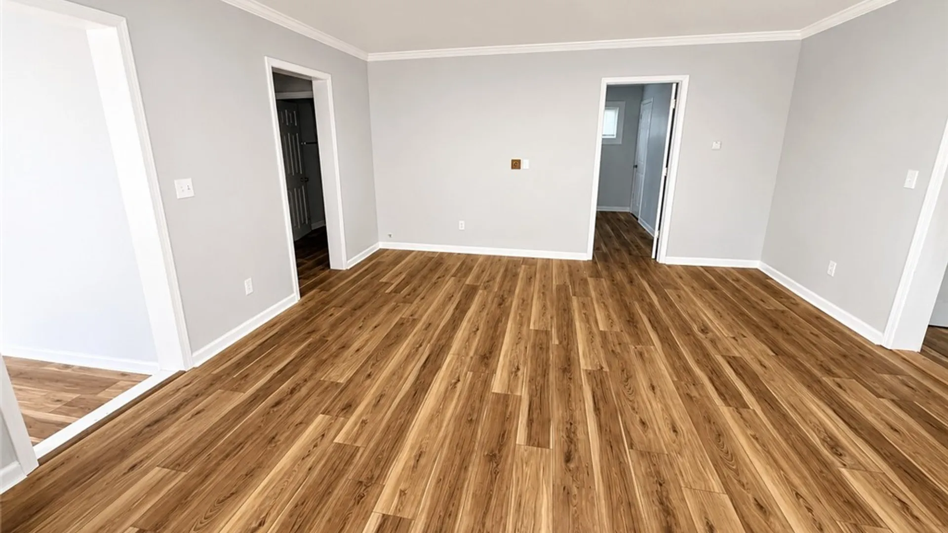 Property at 4 Lorimer Street, Rochester, NY 14608 8