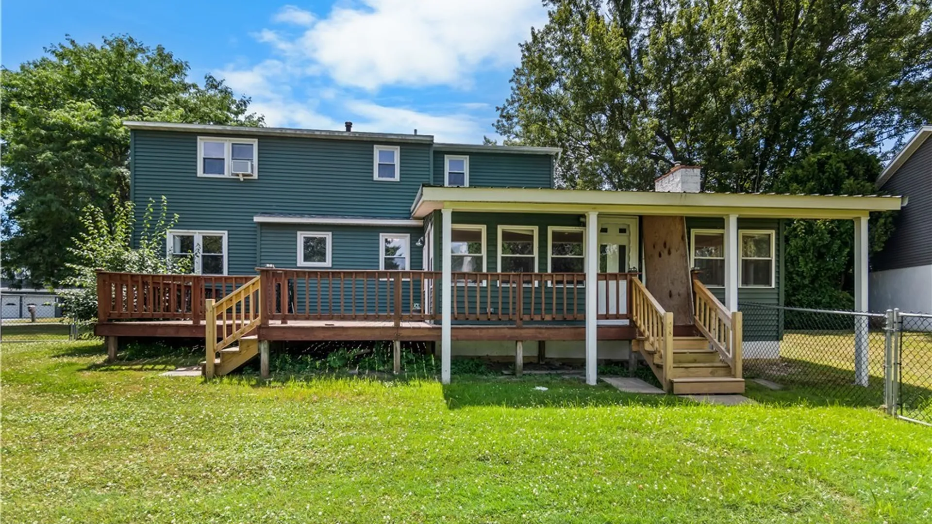 Property at 5321 Amalfi Drive, Clay, NY 13041 24