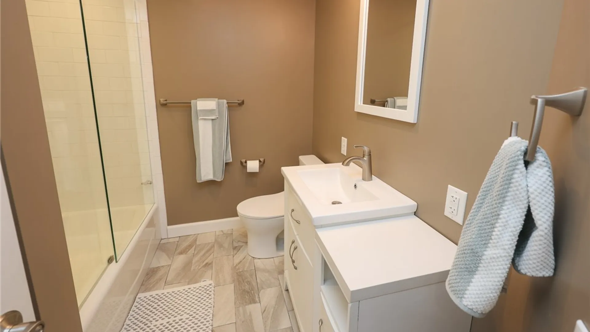 Property at 9 Golfside Circle, South Bristol, NY 14424 11