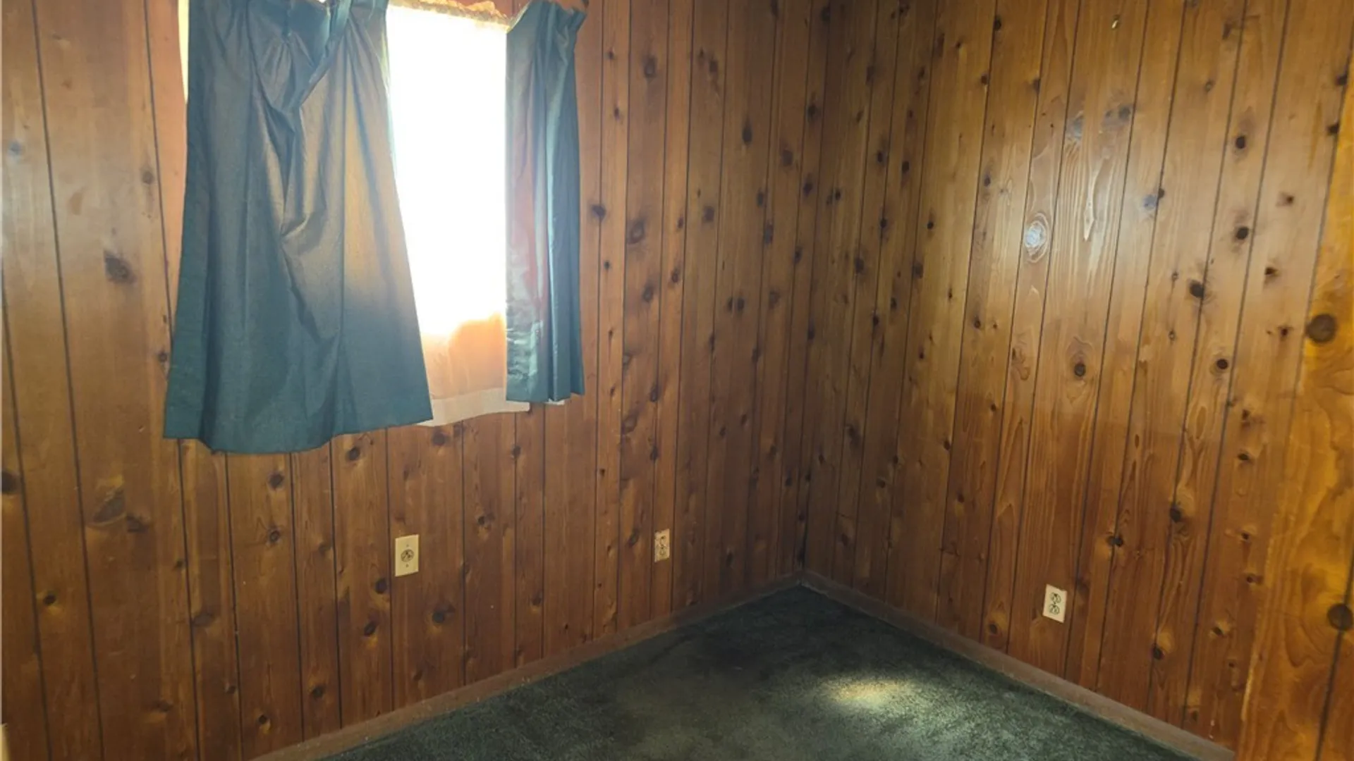 Property at 318 Hatch Street, Syracuse, NY 13205 12