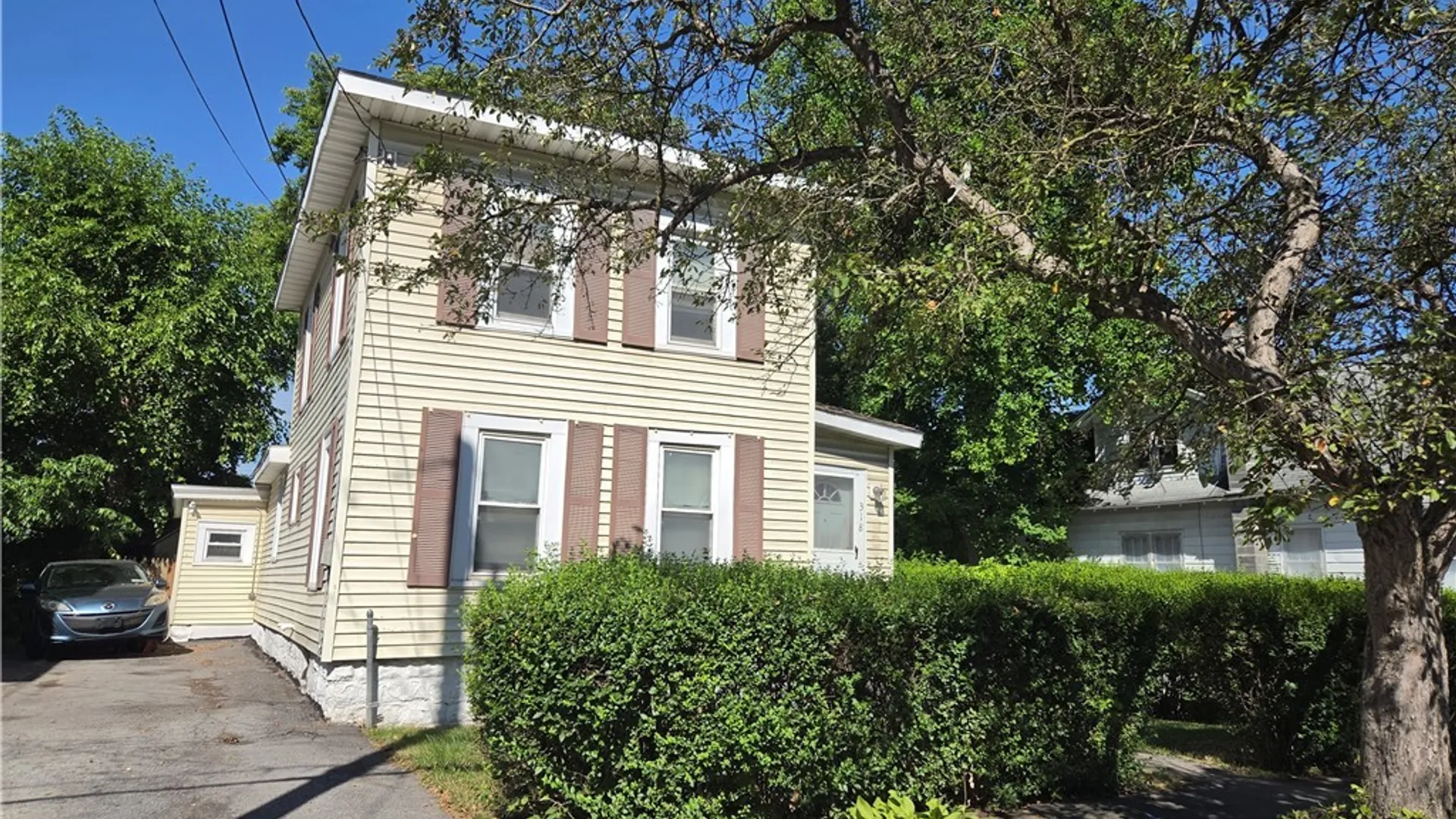 Property at 318 Hatch Street, Syracuse, NY 13205 2
