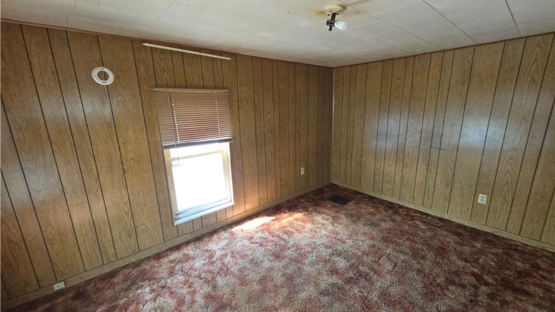 Property at 318 Hatch Street, Syracuse, NY 13205 6