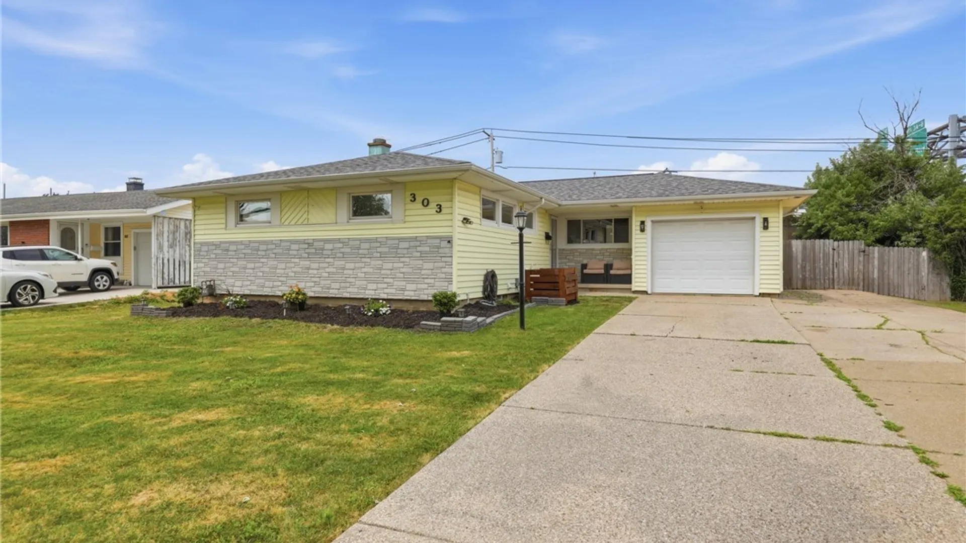 Property at 303 Woodgate Road, Tonawanda, NY 14150 41