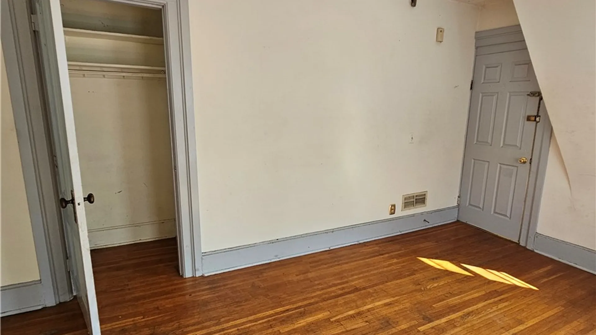 Property at 44 Park Avenue, Rochester, NY 14607 8