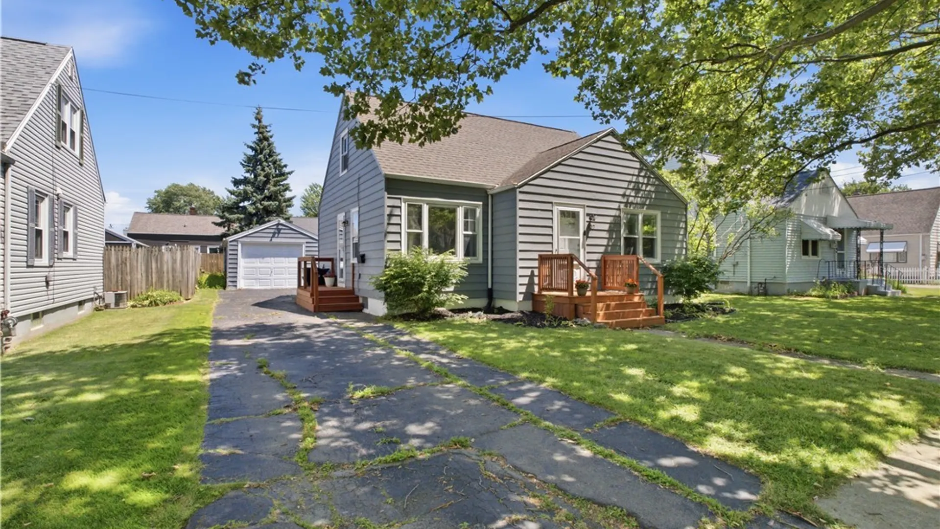 Property at 707 81st Street, Niagara Falls, NY 14304 2
