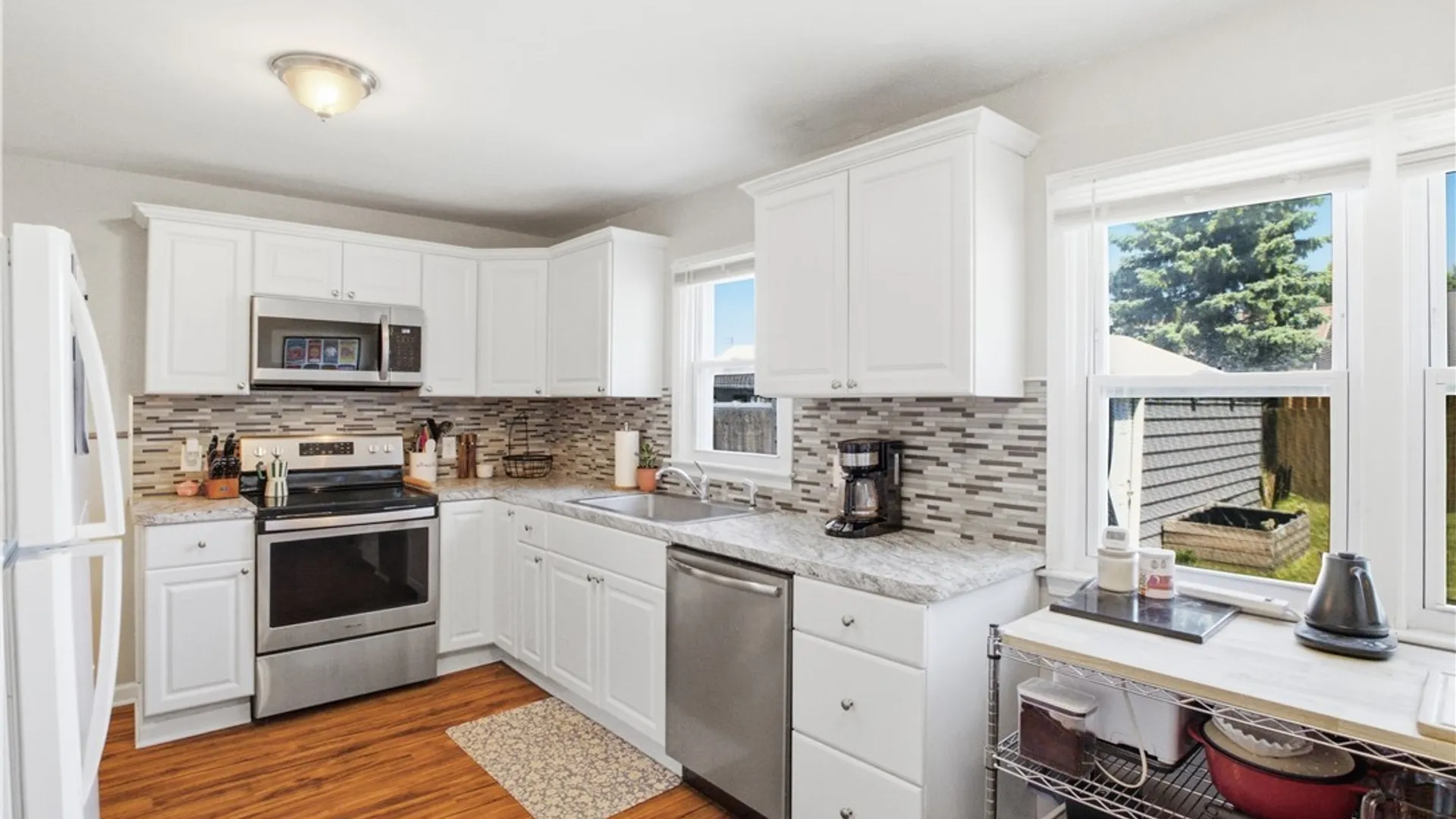 Property at 707 81st Street, Niagara Falls, NY 14304 6