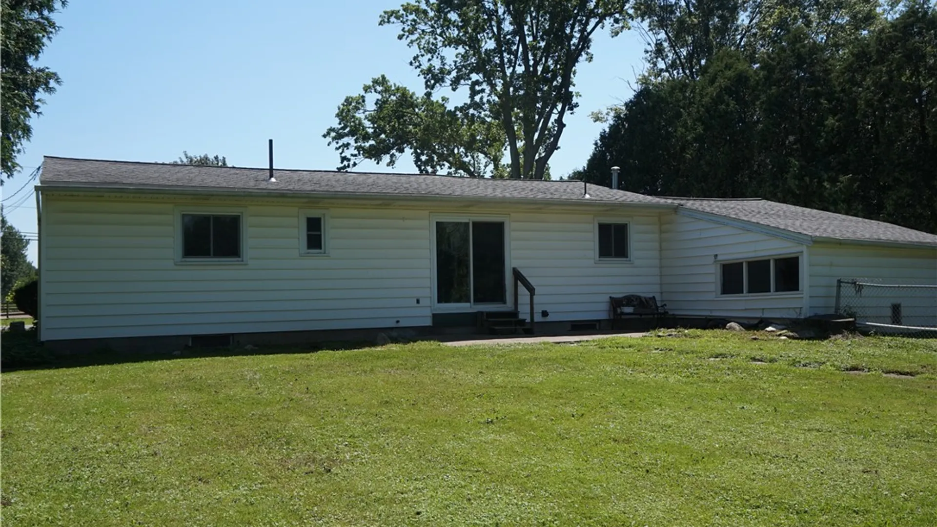 Property at 890 Peck Road, Parma, NY 14468 45