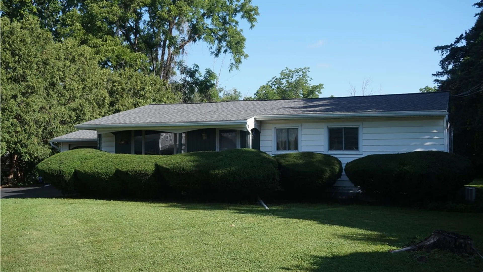 Property at 890 Peck Road, Parma, NY 14468 5