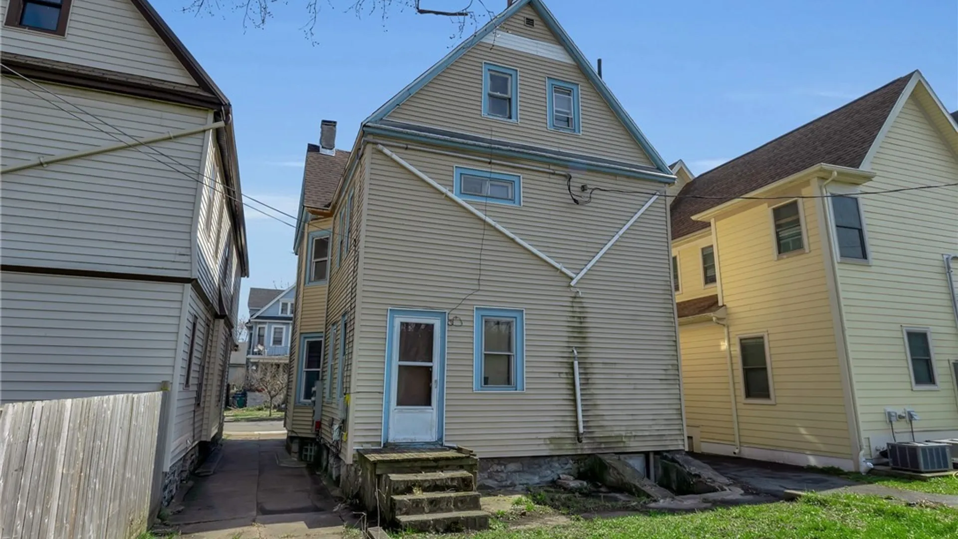 Property at 500 Massachusetts Avenue, Buffalo, NY 14213 32