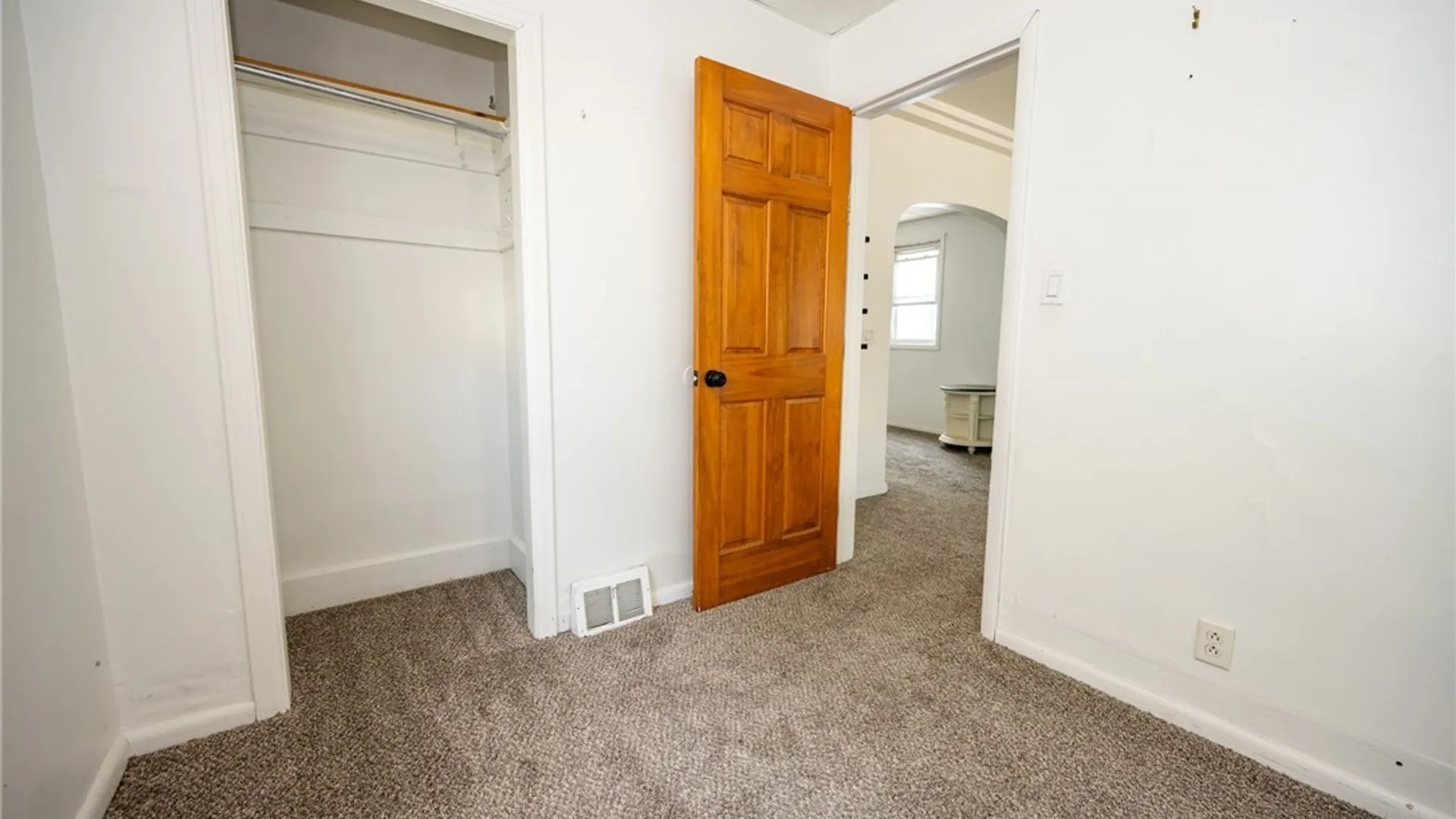 Property at 127 Baitz Avenue, Buffalo, NY 14206 11