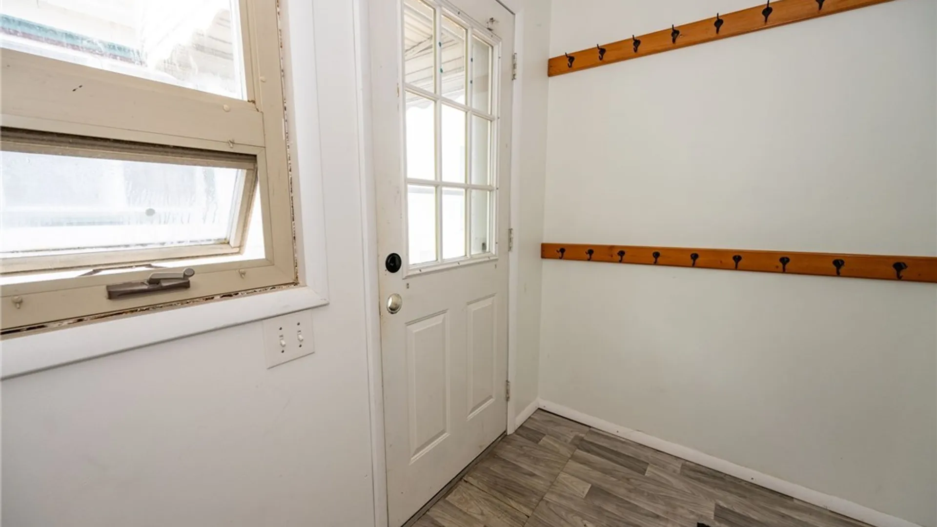 Property at 127 Baitz Avenue, Buffalo, NY 14206 32