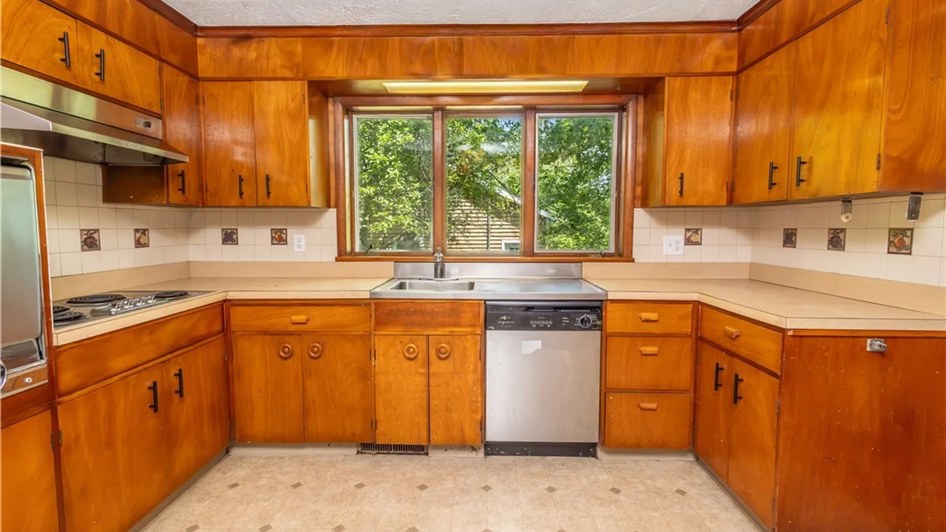 Property at 2811 Chautauqua Avenue, North Harmony, NY 14710 15