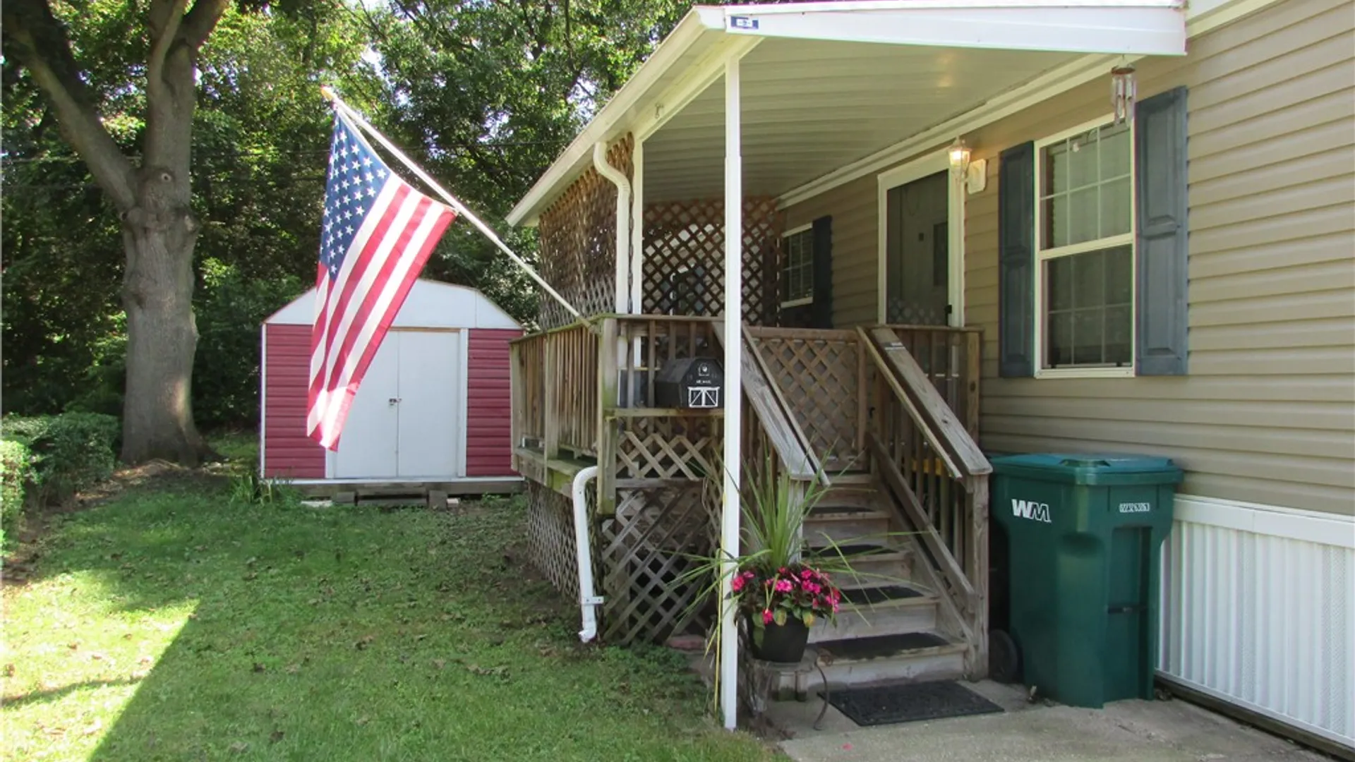Property at 13 Glazer Drive, Penfield, NY 14625 2