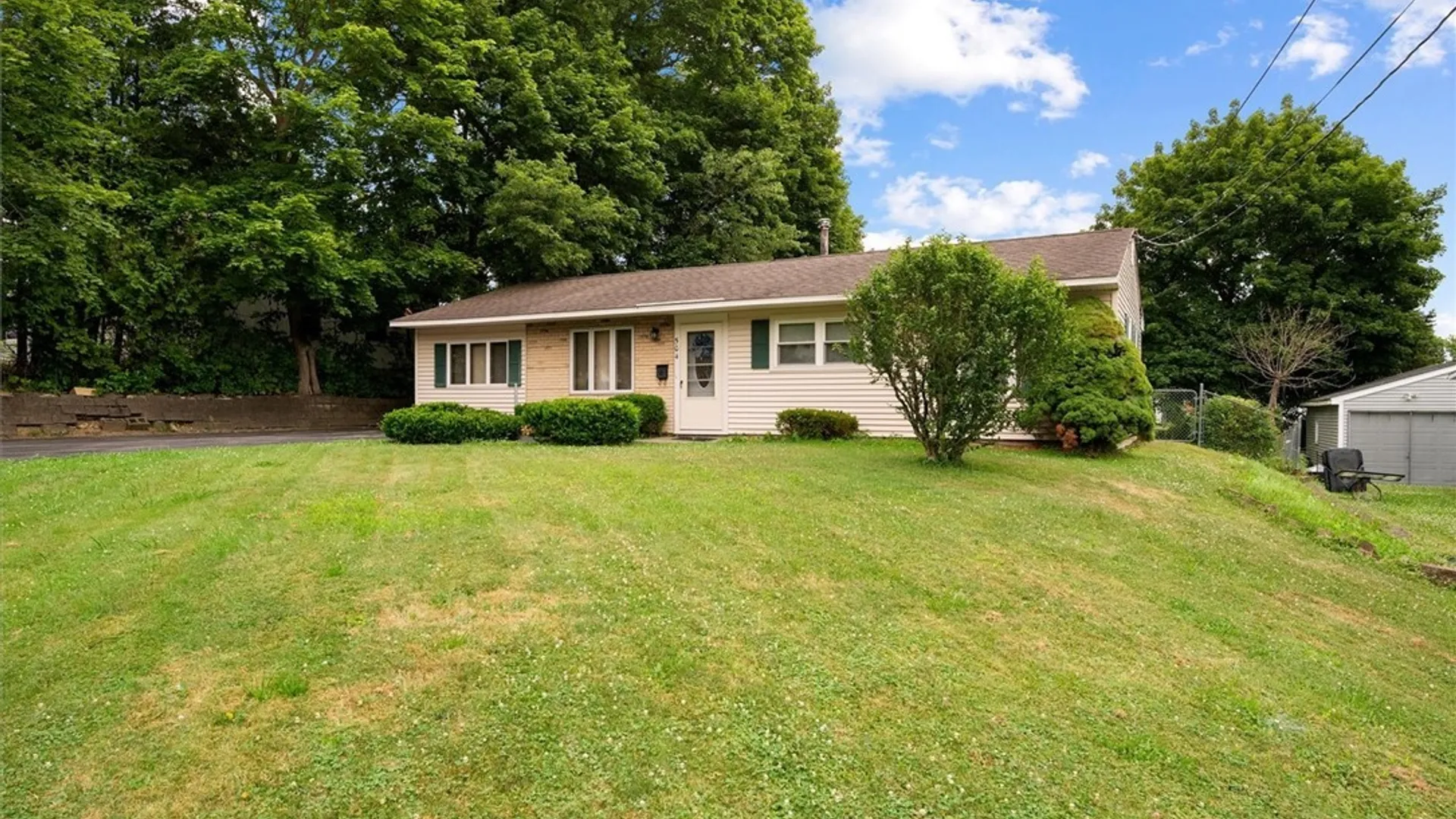 Property at 504 Deerwood Road, Utica, NY 13502 39