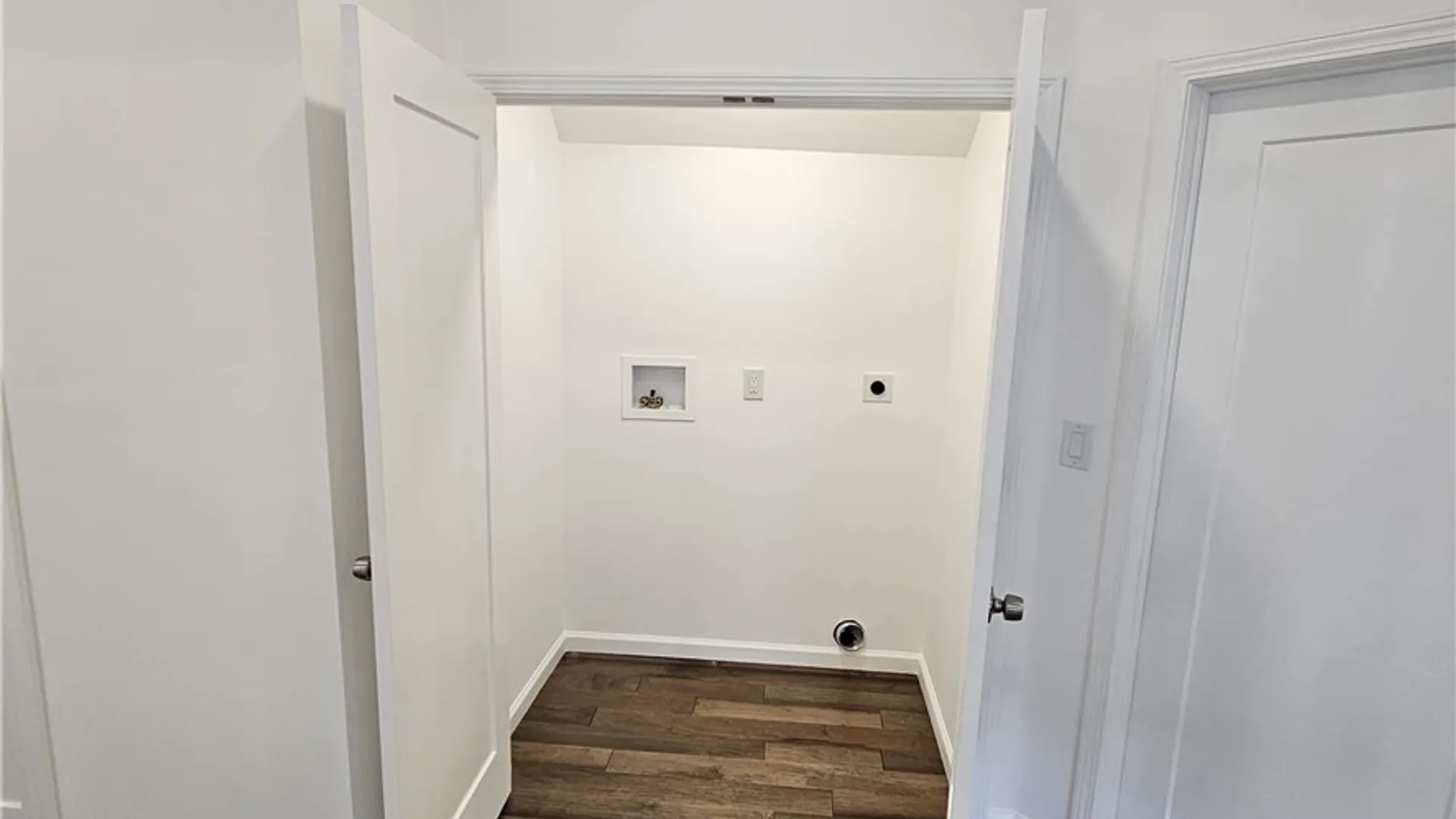 Property at 23 Oxford Avenue, Buffalo, NY 14209 18