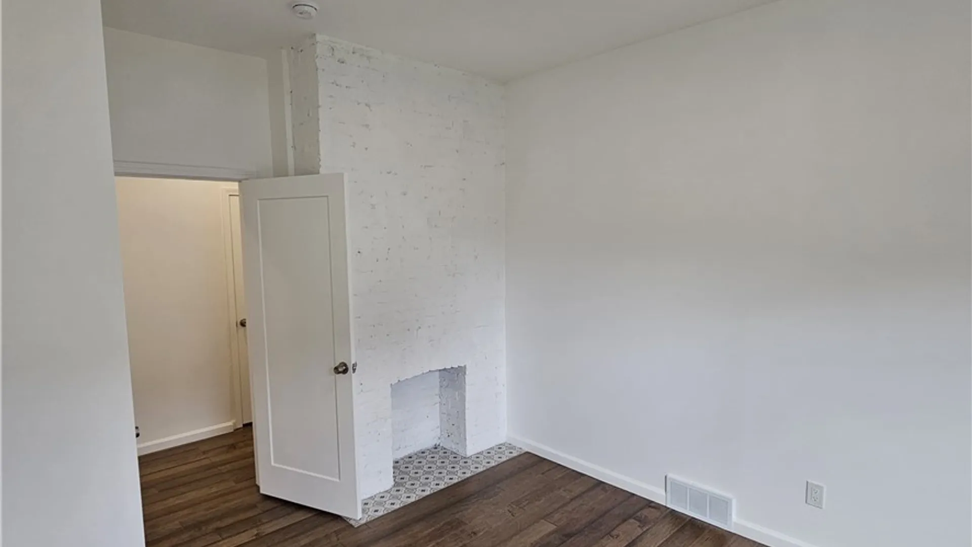 Property at 23 Oxford Avenue, Buffalo, NY 14209 24