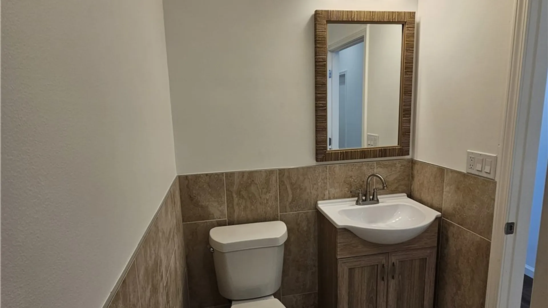 Property at 23 Oxford Avenue, Buffalo, NY 14209 27