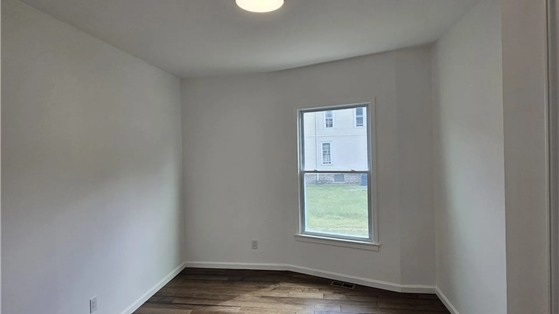 Property at 23 Oxford Avenue, Buffalo, NY 14209 28
