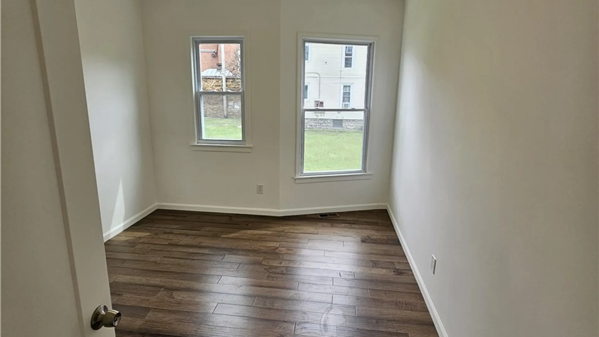 Property at 23 Oxford Avenue, Buffalo, NY 14209 29