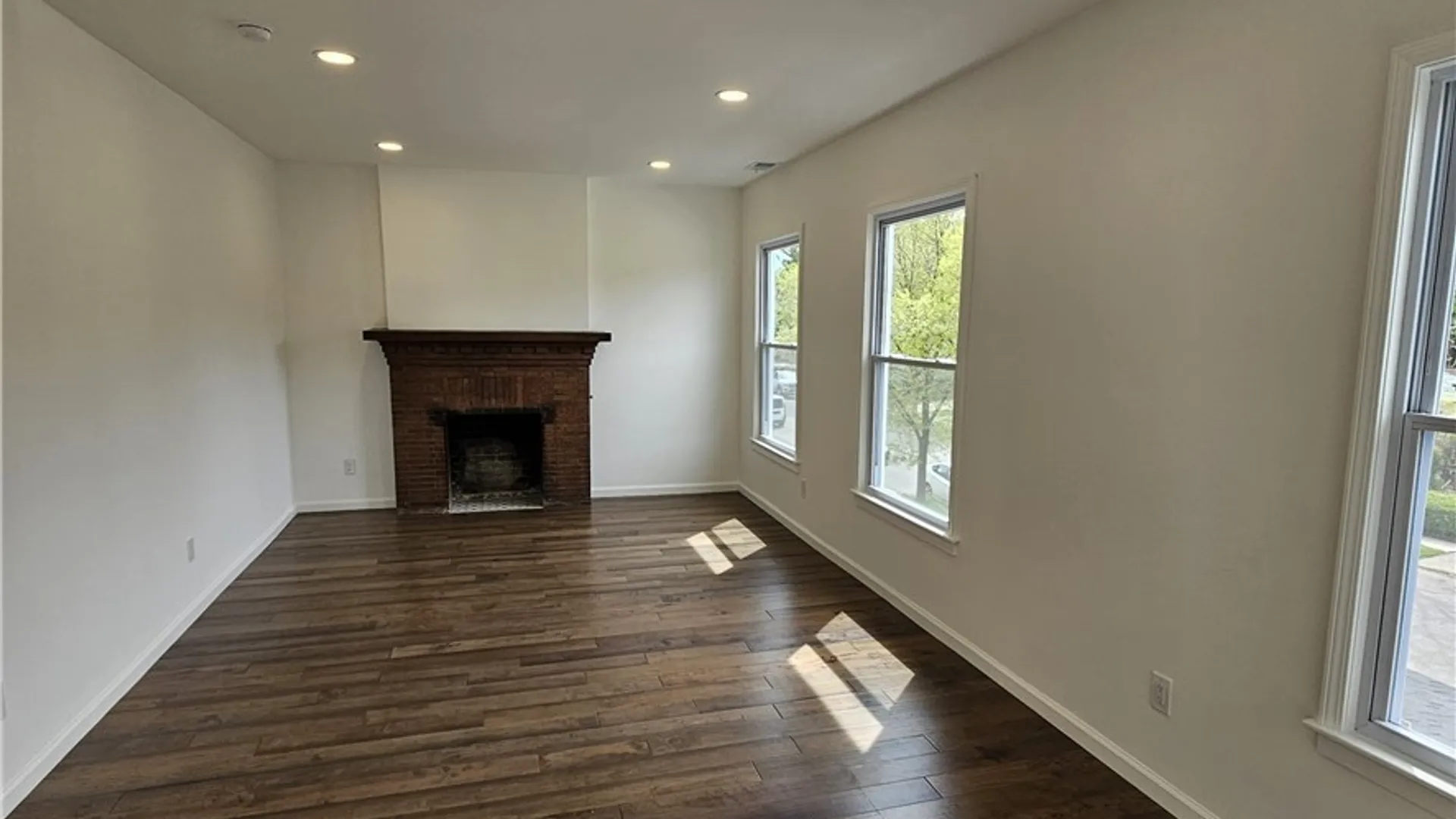 Property at 23 Oxford Avenue, Buffalo, NY 14209 43