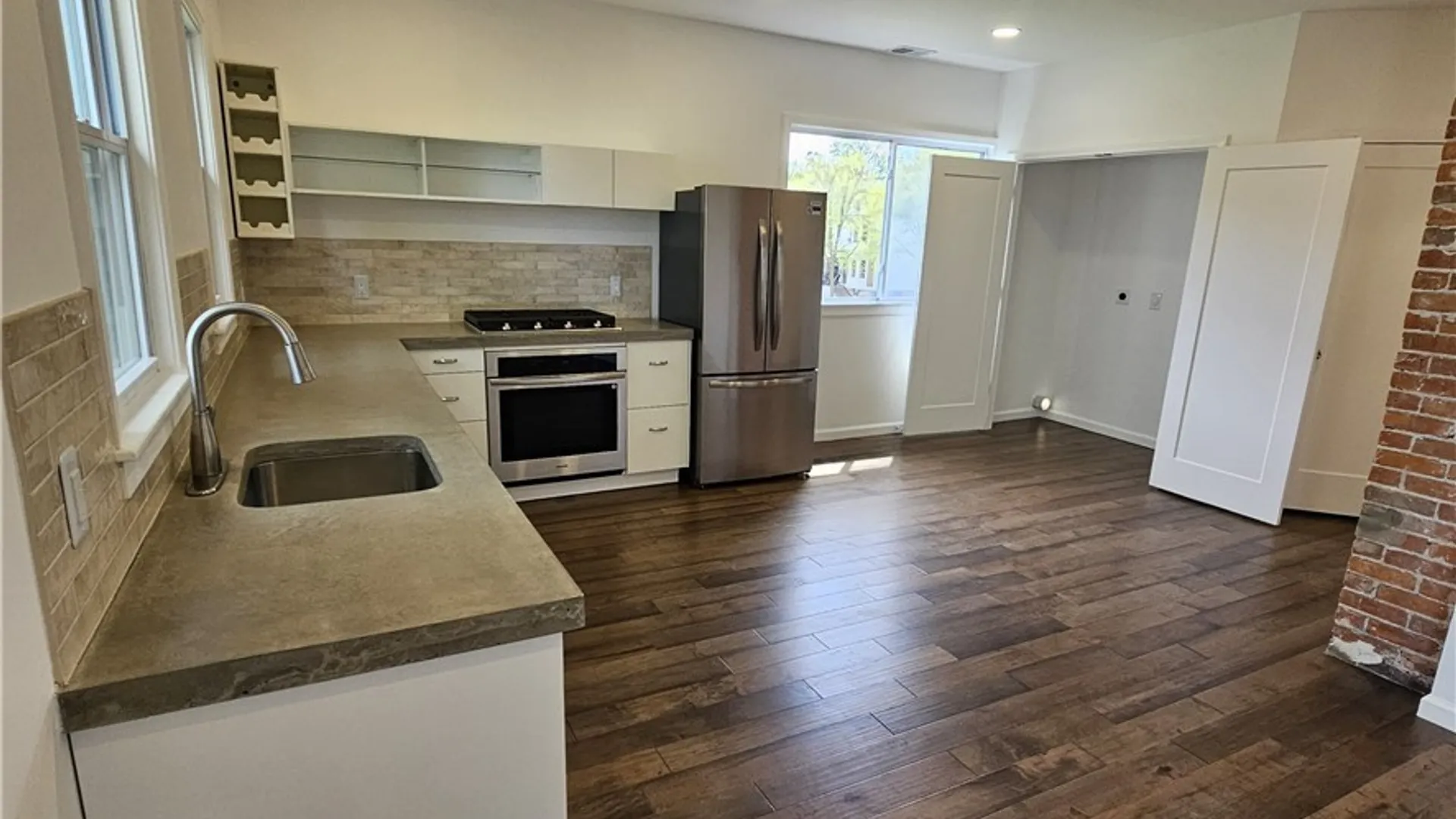 Property at 23 Oxford Avenue, Buffalo, NY 14209 48
