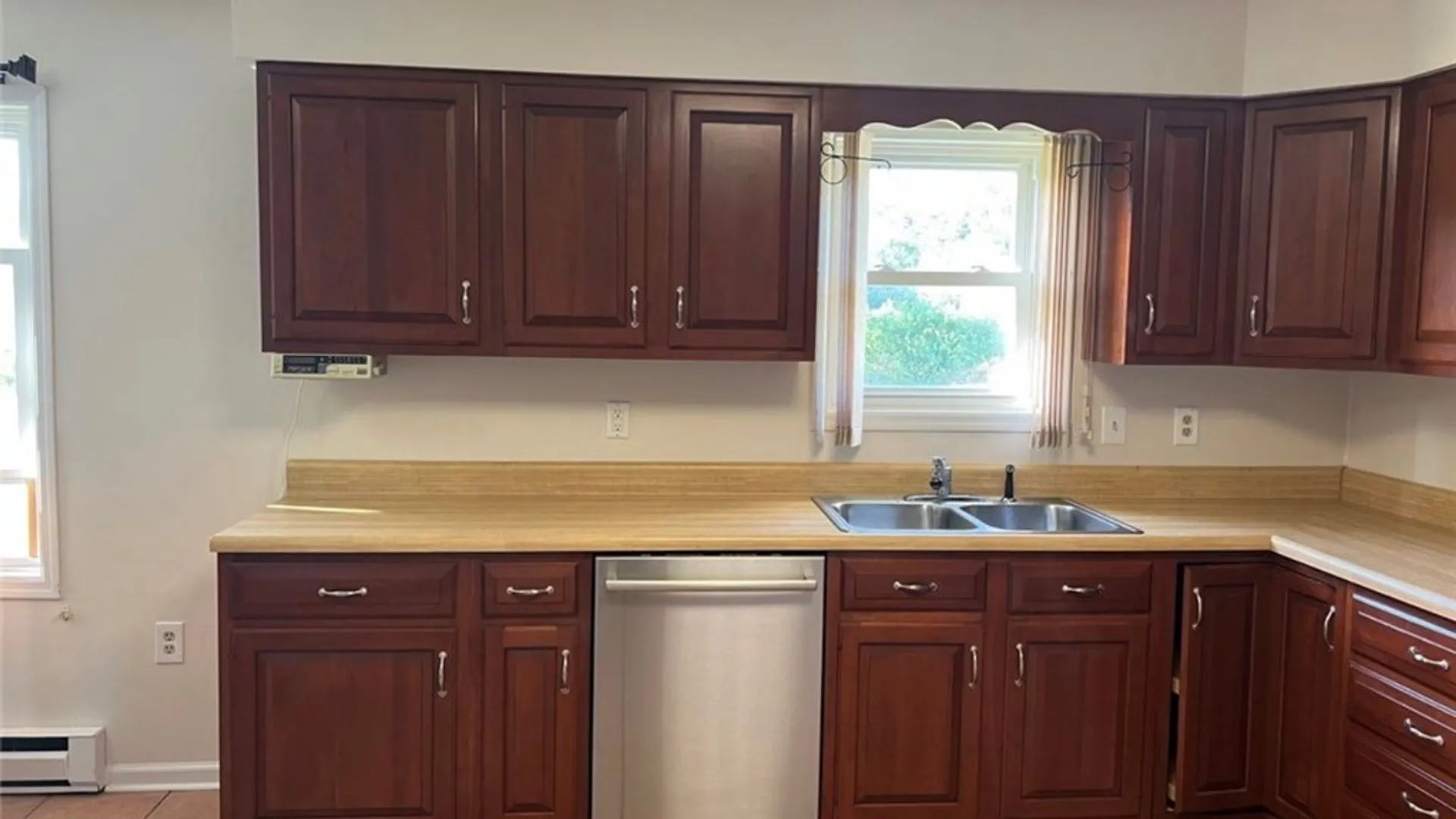 Property at 6905 Fairway Drive, Westmoreland, NY 13490 5