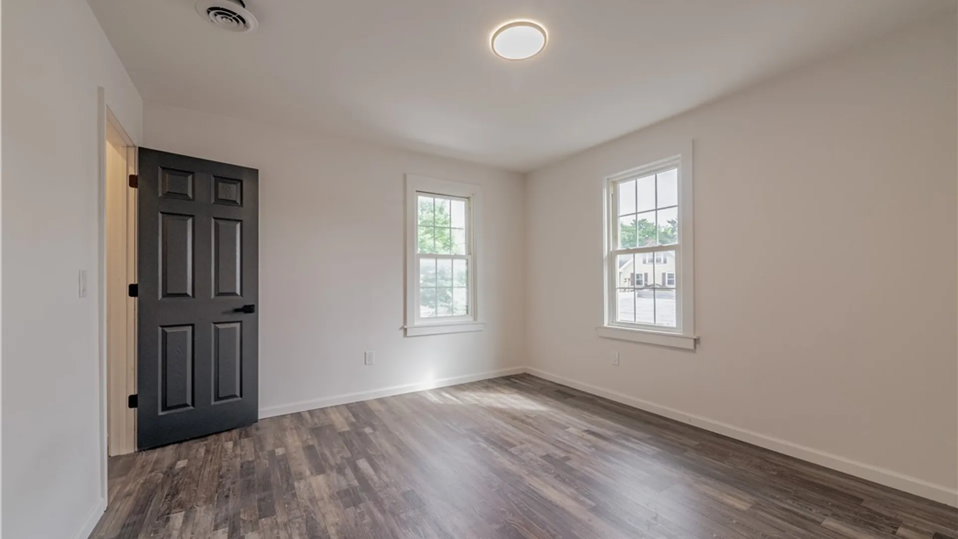 Property at 954 Portland Avenue, Rochester, NY 14621 34