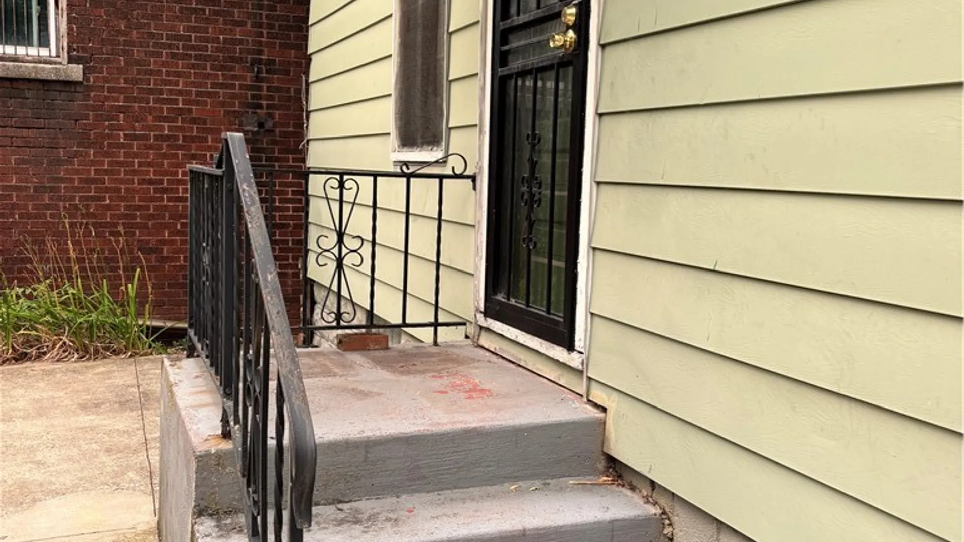 Property at 454 Wyoming Avenue, Buffalo, NY 14215 23