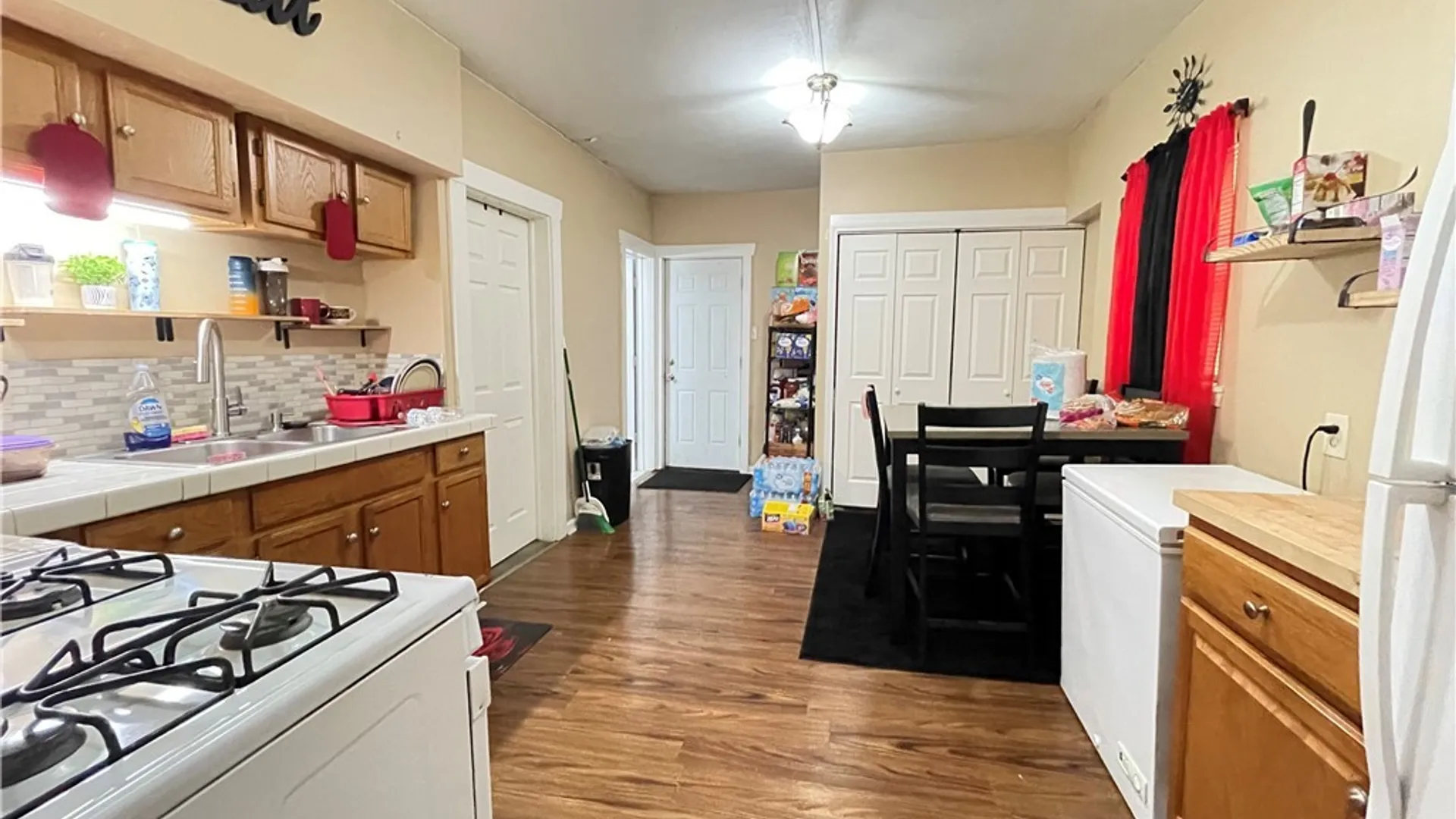 Property at 202 W Yates Street, DeWitt, NY 13057 7
