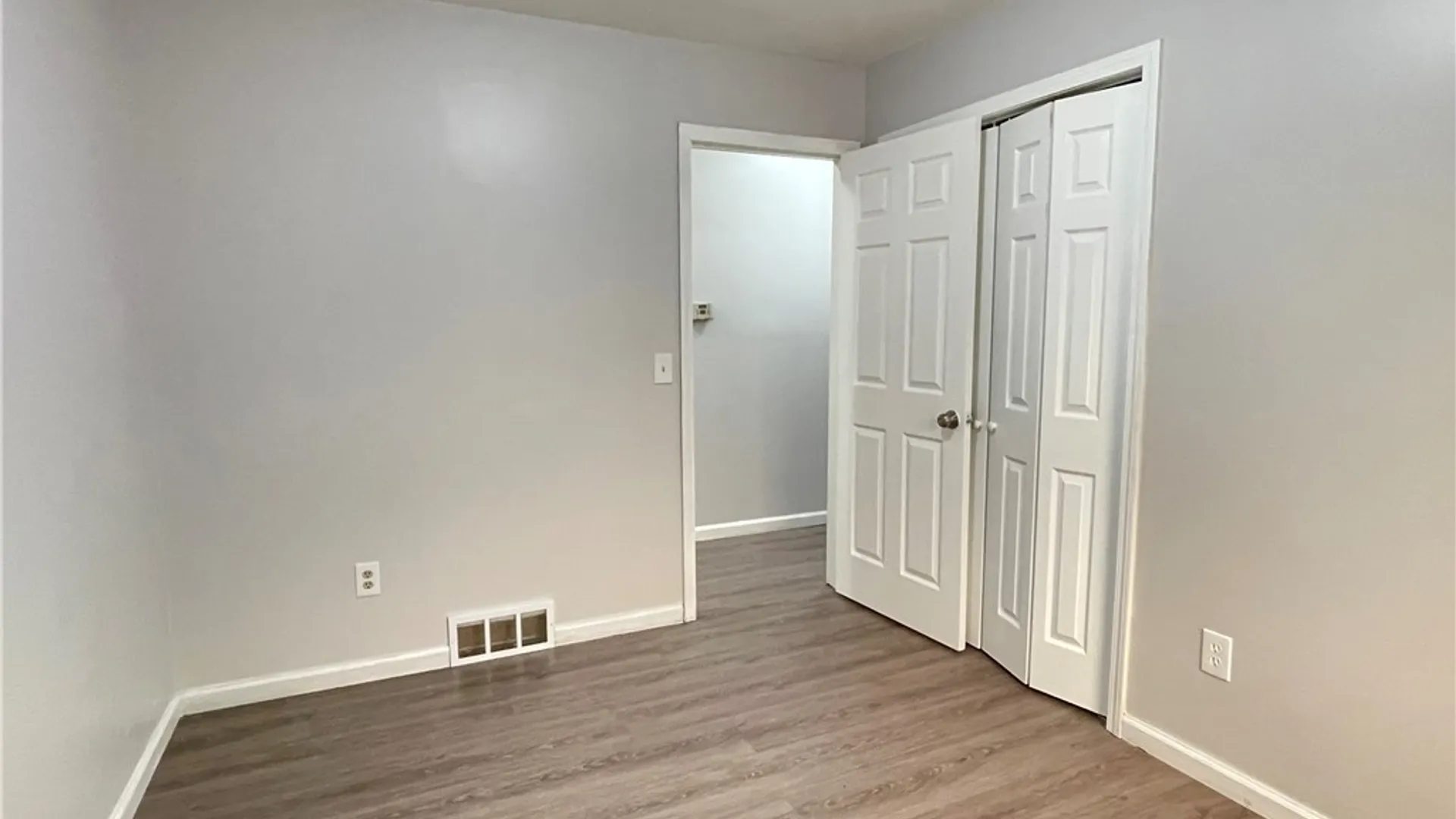 Property at 820 Northway Street, Syracuse, NY 13224 17