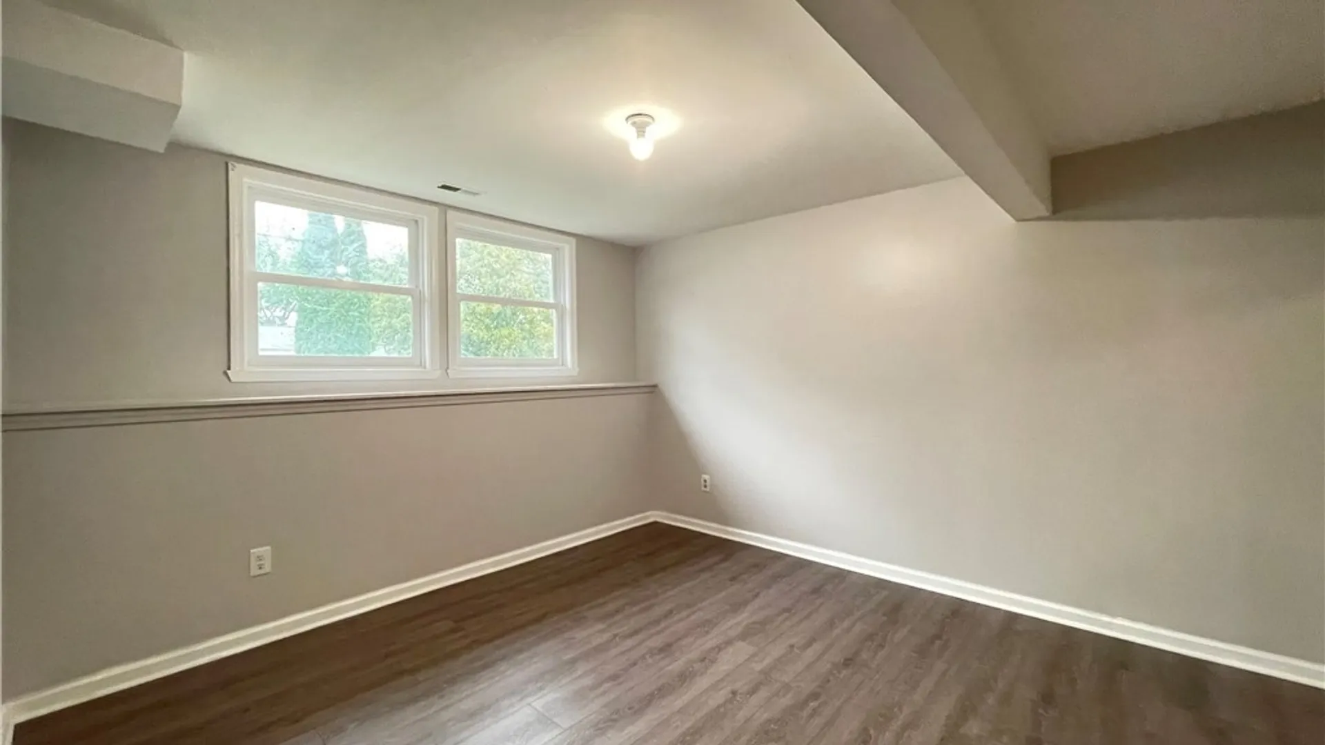 Property at 820 Northway Street, Syracuse, NY 13224 23