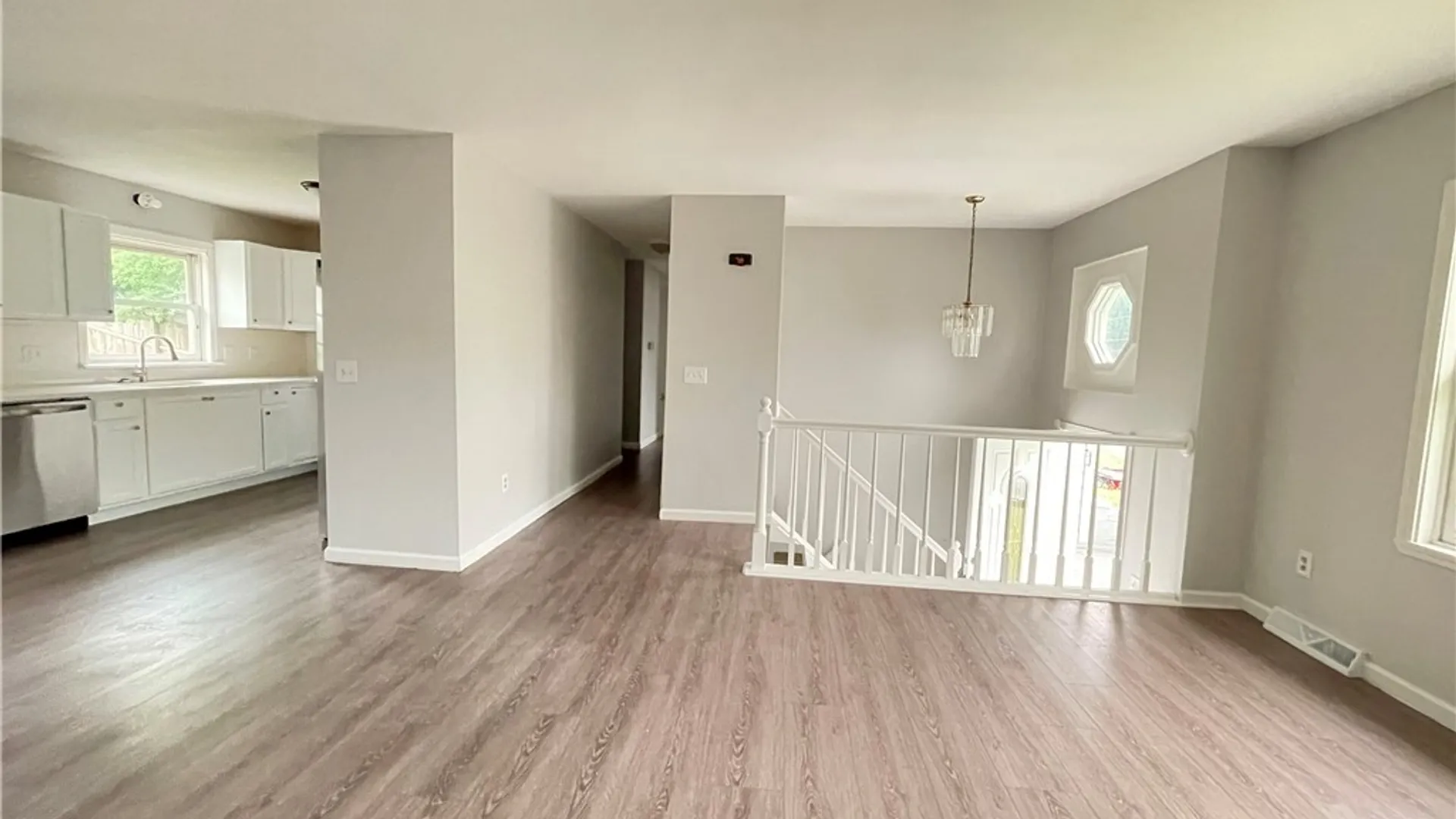 Property at 820 Northway Street, Syracuse, NY 13224 5