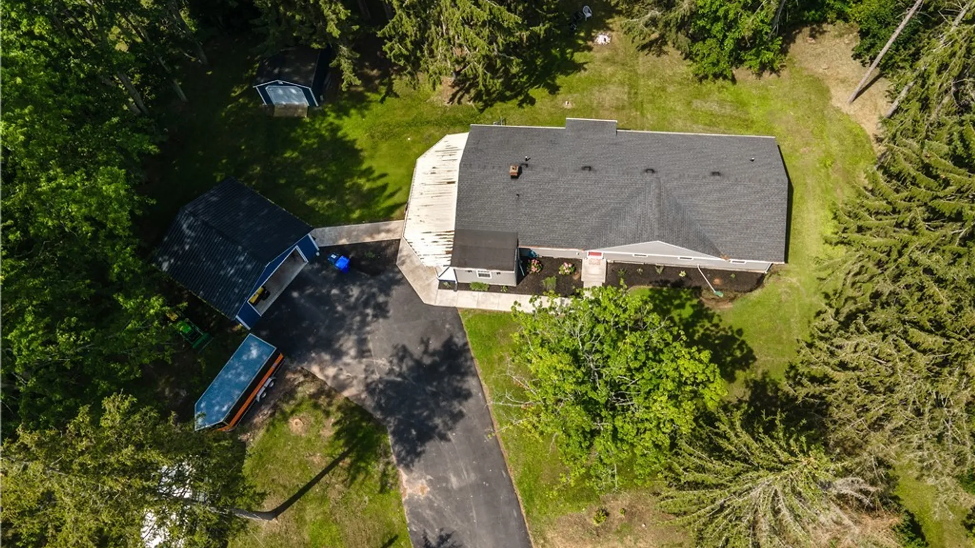 Property at 2964 Rosemarie Circle, Newfane, NY 14108 7