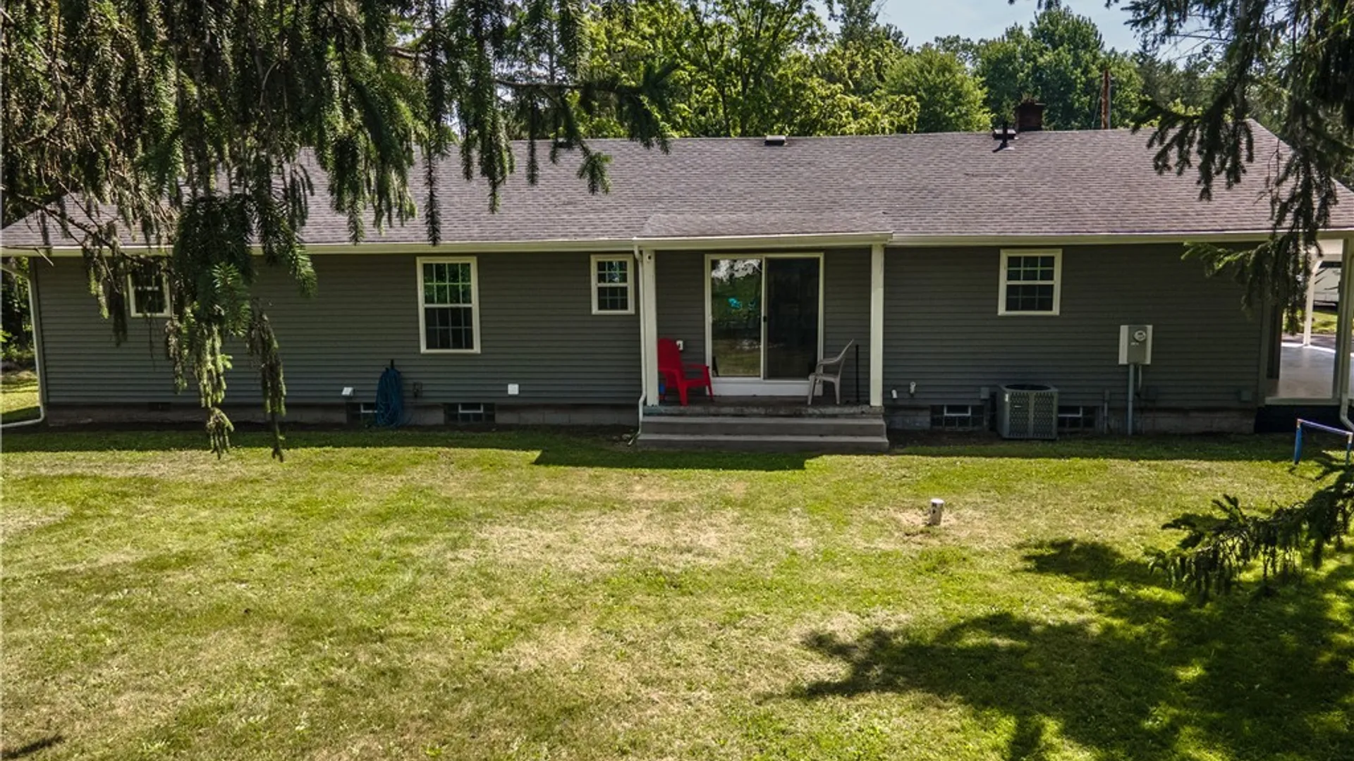 Property at 2964 Rosemarie Circle, Newfane, NY 14108 9