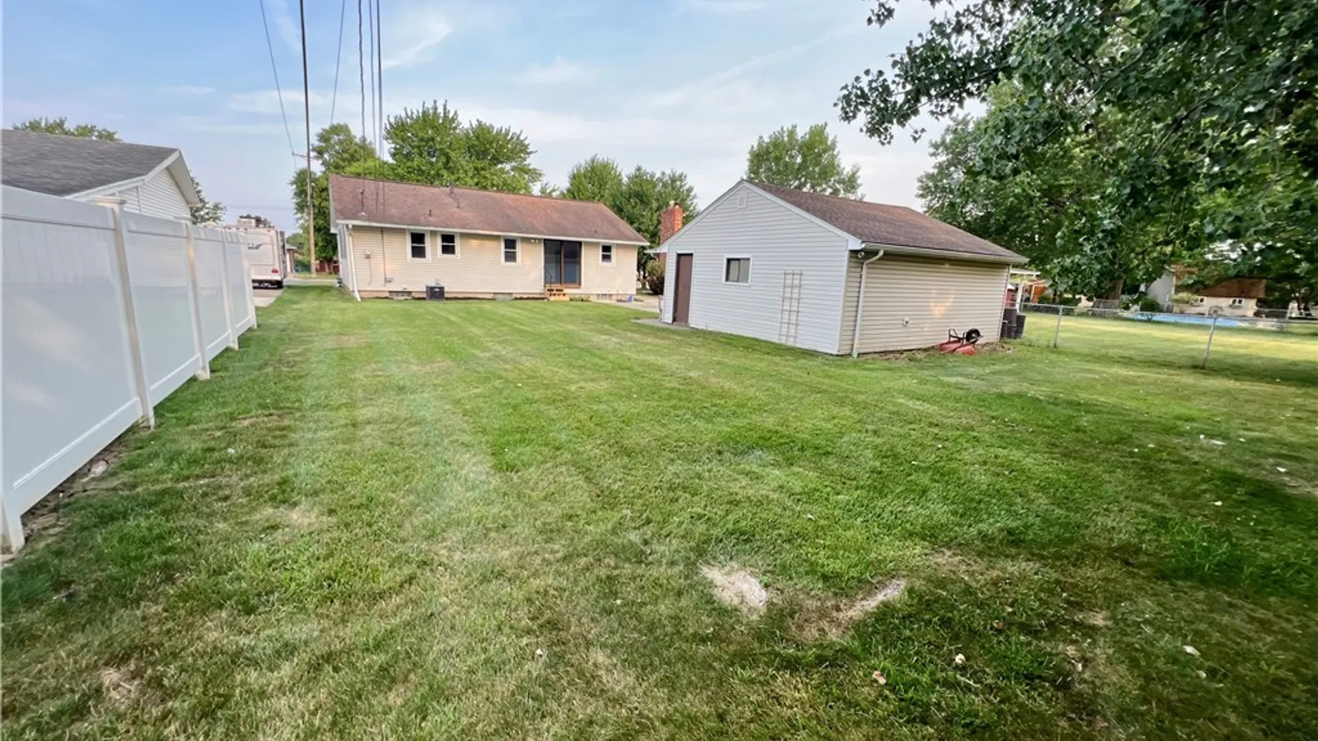 Property at 17 Greenhill, West Seneca, NY 14224 10