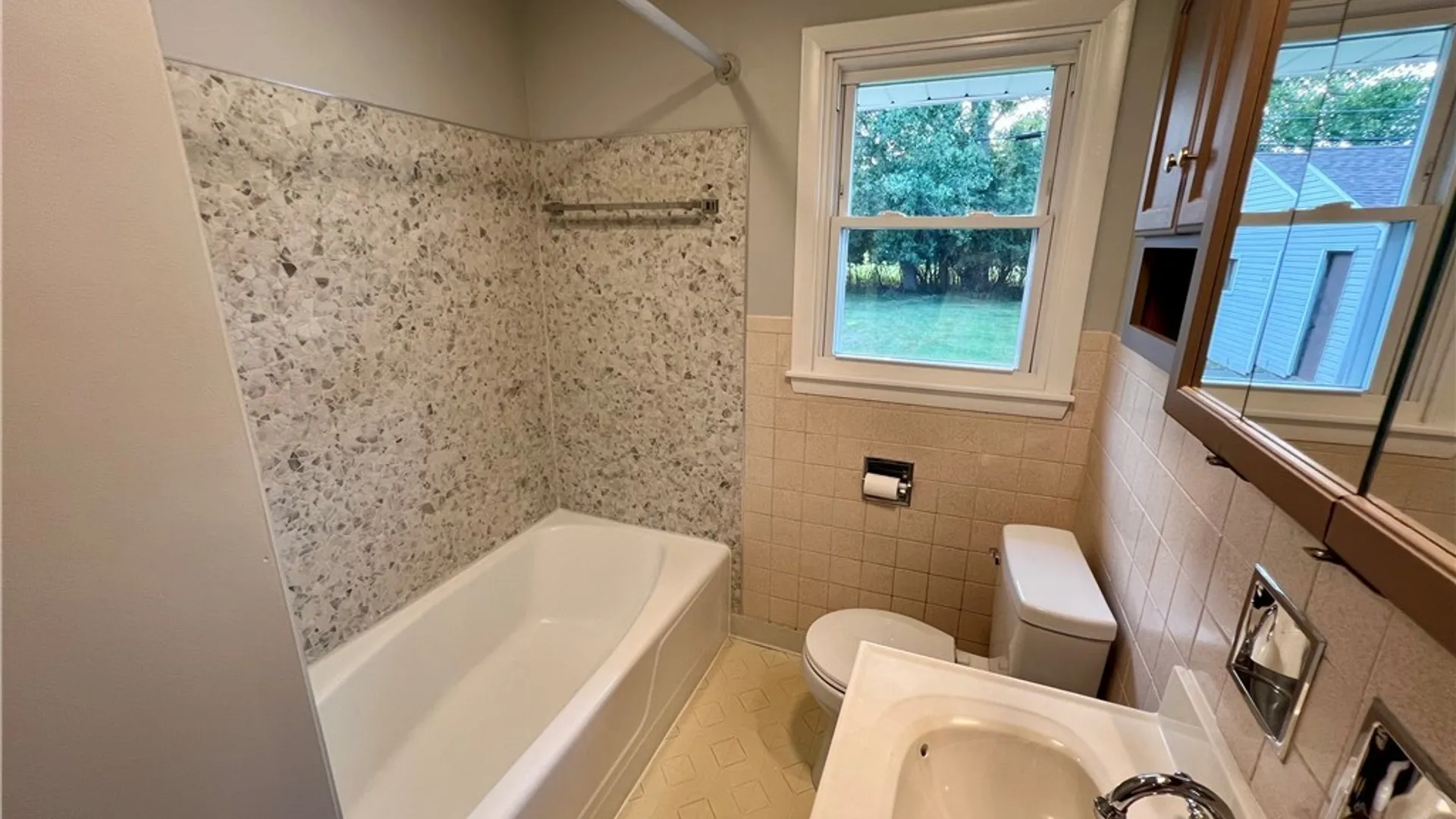 Property at 17 Greenhill, West Seneca, NY 14224 28