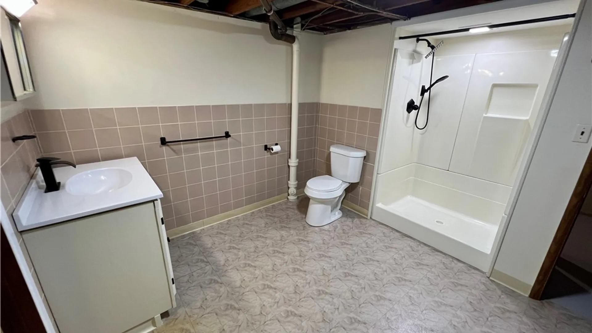 Property at 17 Greenhill, West Seneca, NY 14224 44