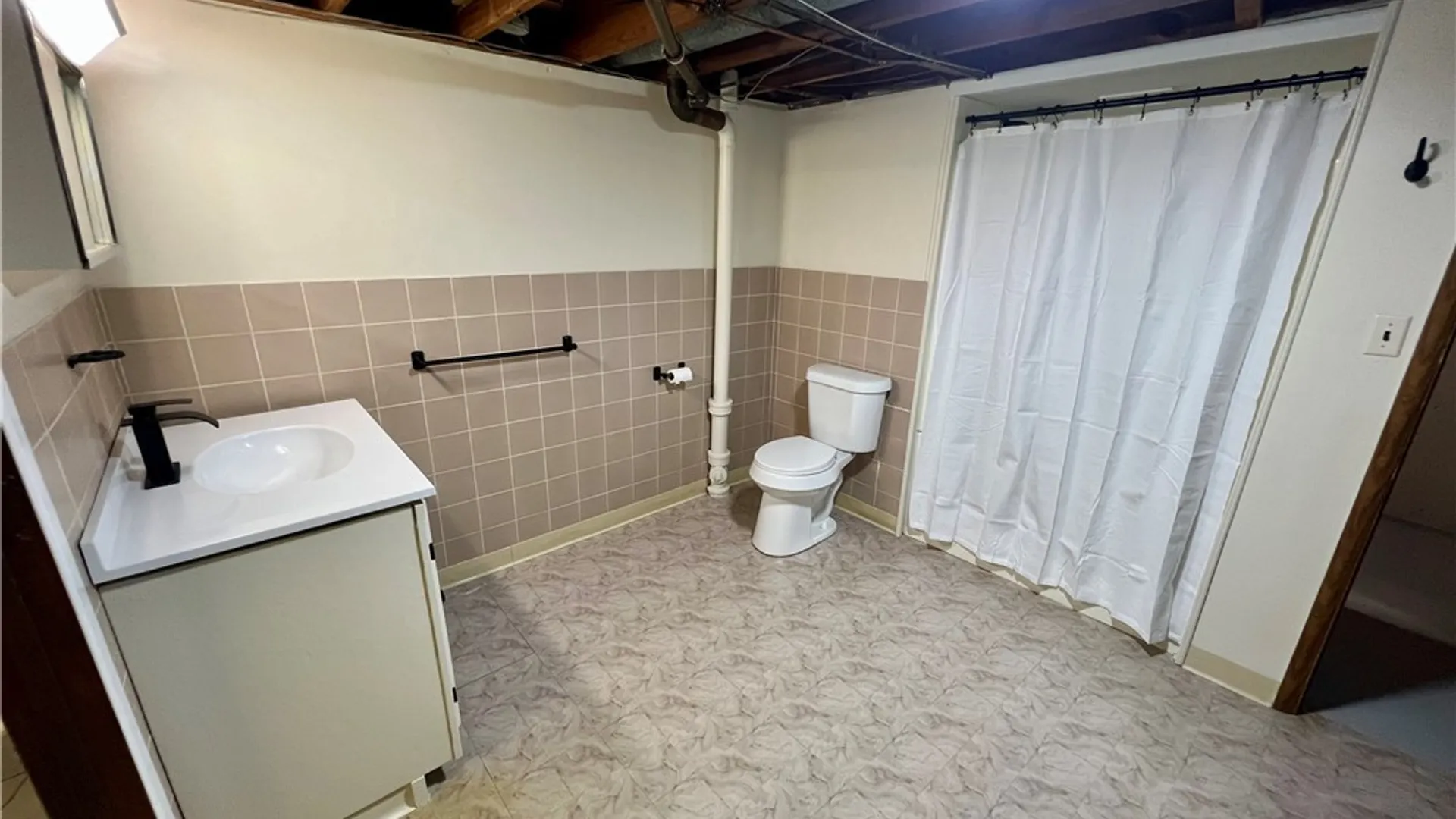 Property at 17 Greenhill, West Seneca, NY 14224 45