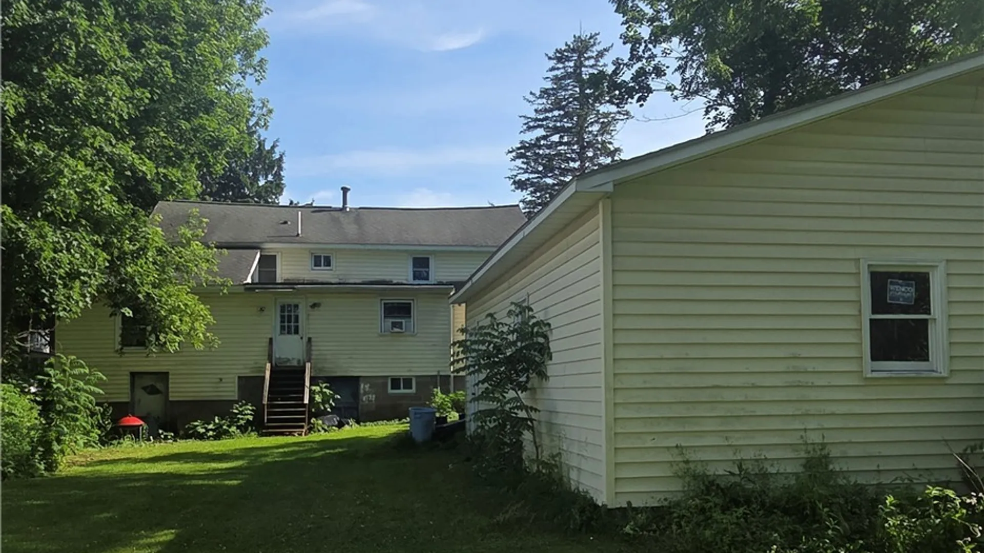 Property at 114 Prospect Street, Vernon, NY 13461 3