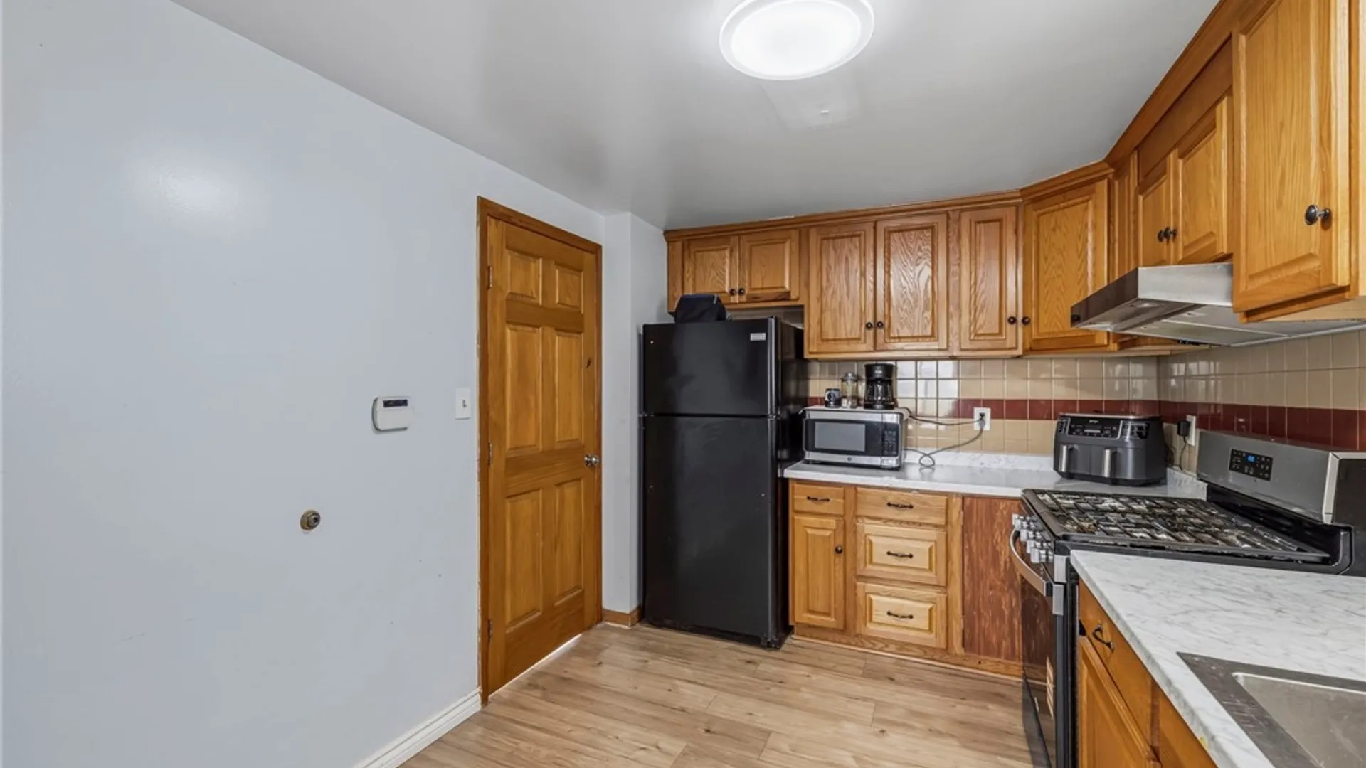 Property at 417 Doat Street, Buffalo, NY 14211 18