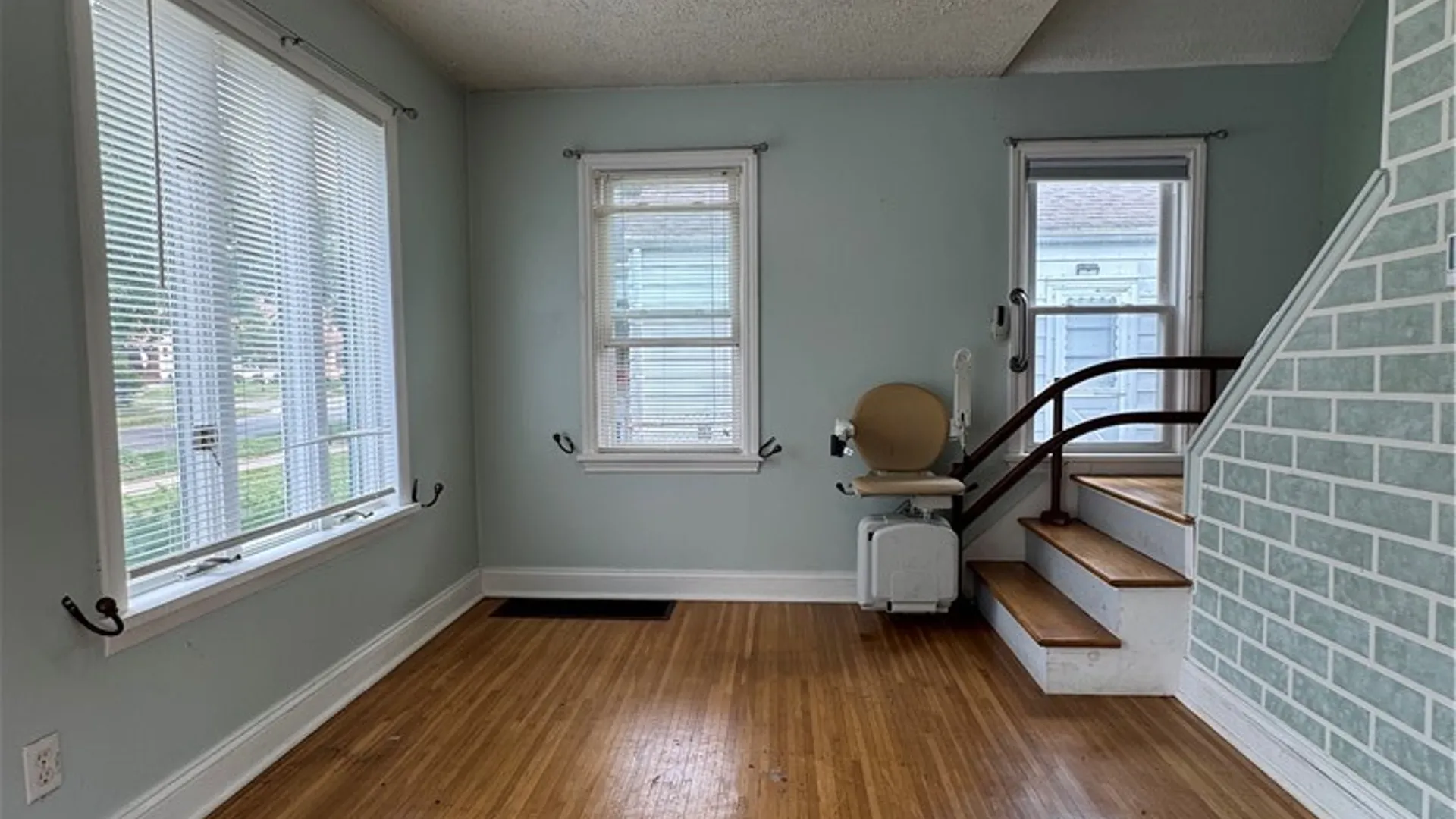 Property at 632 Bennington Drive, Greece, NY 14616 11