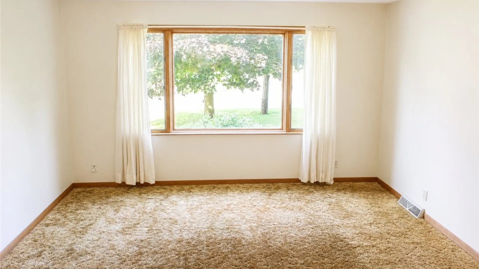 Property at 515 Second Avenue Extension, Frankfort, NY 13340 7